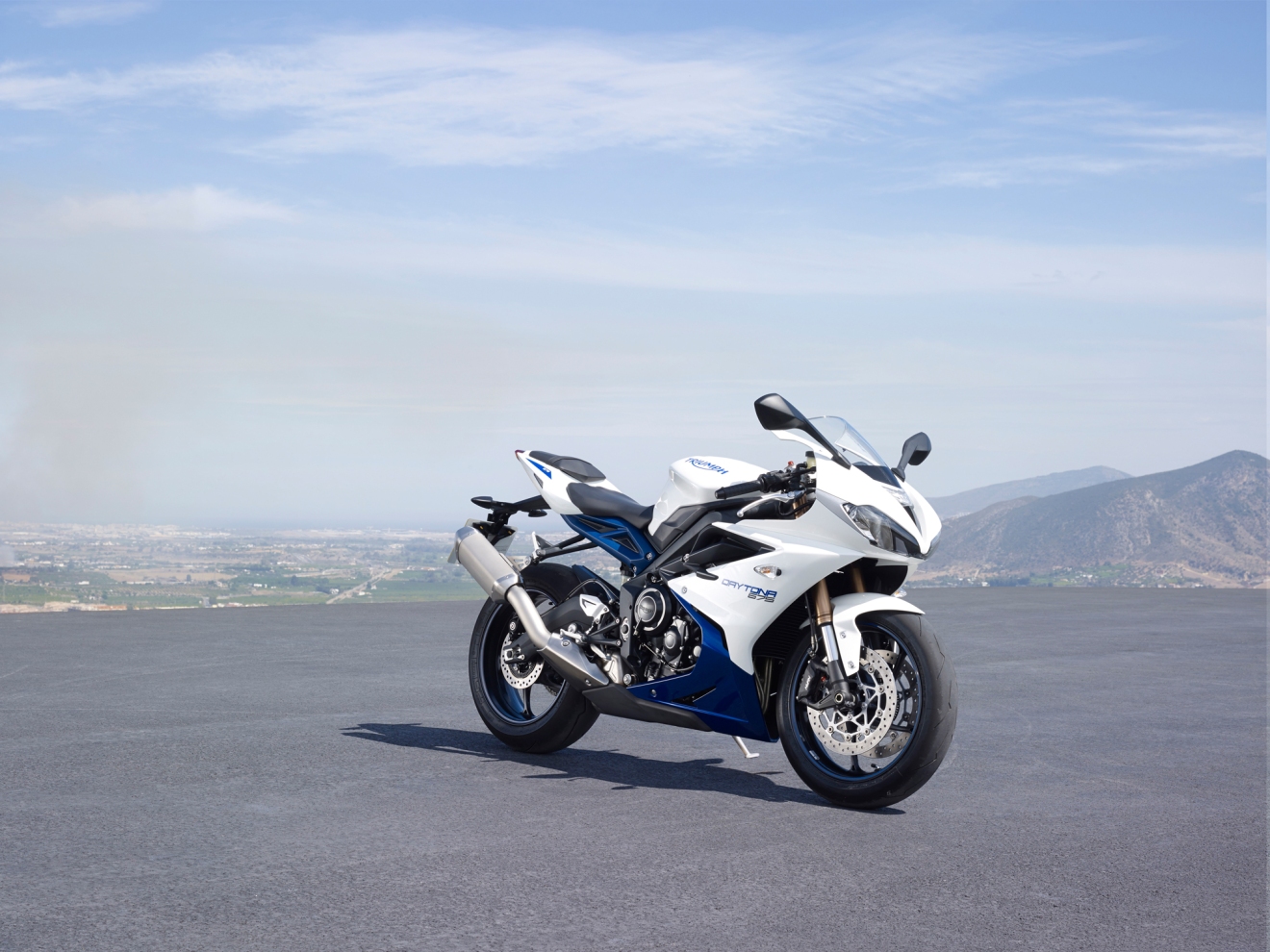 Triumph Daytona Wallpapers