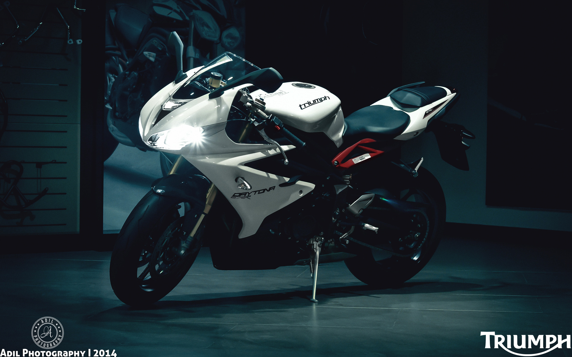 Triumph Daytona Wallpapers