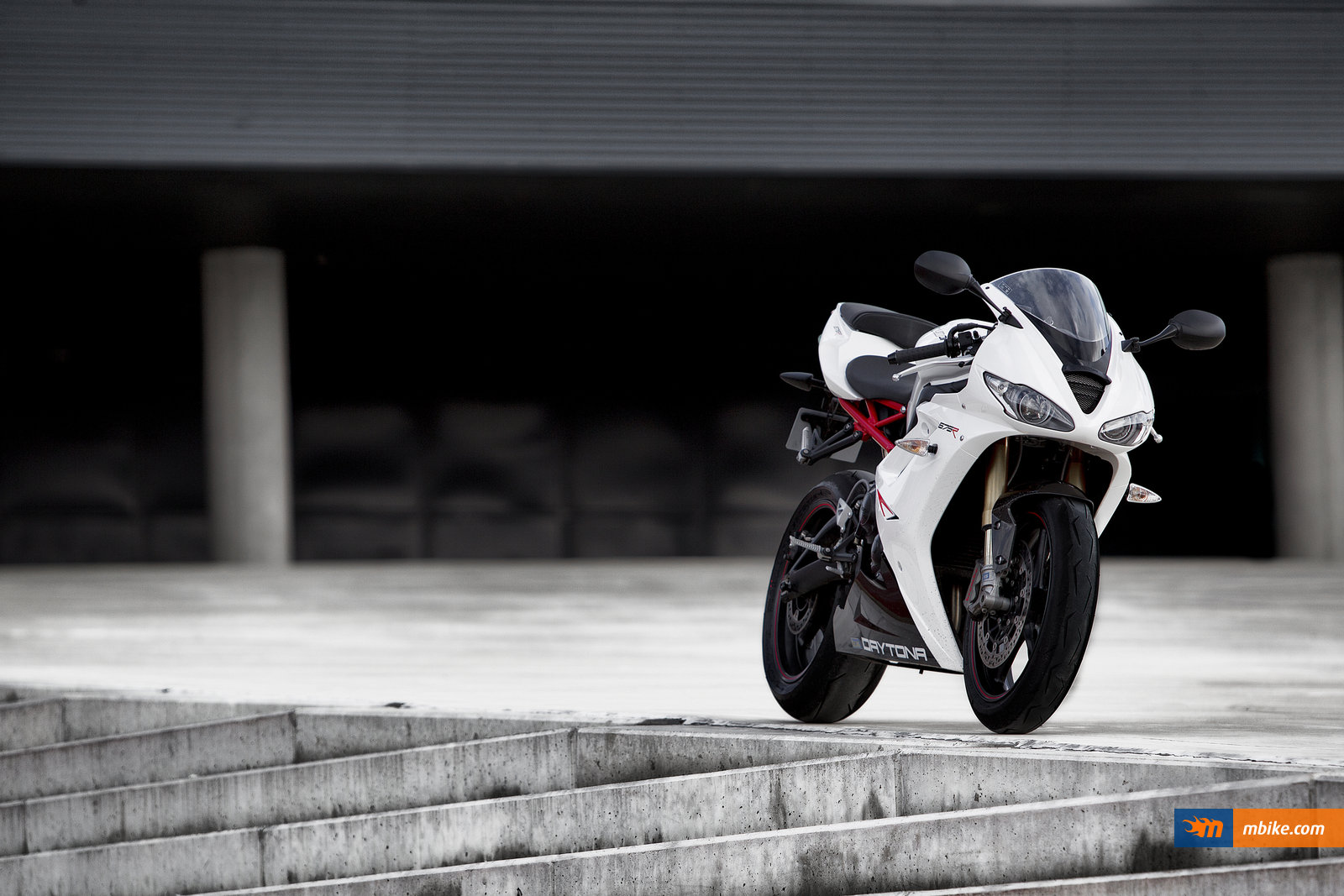 Triumph Daytona Wallpapers