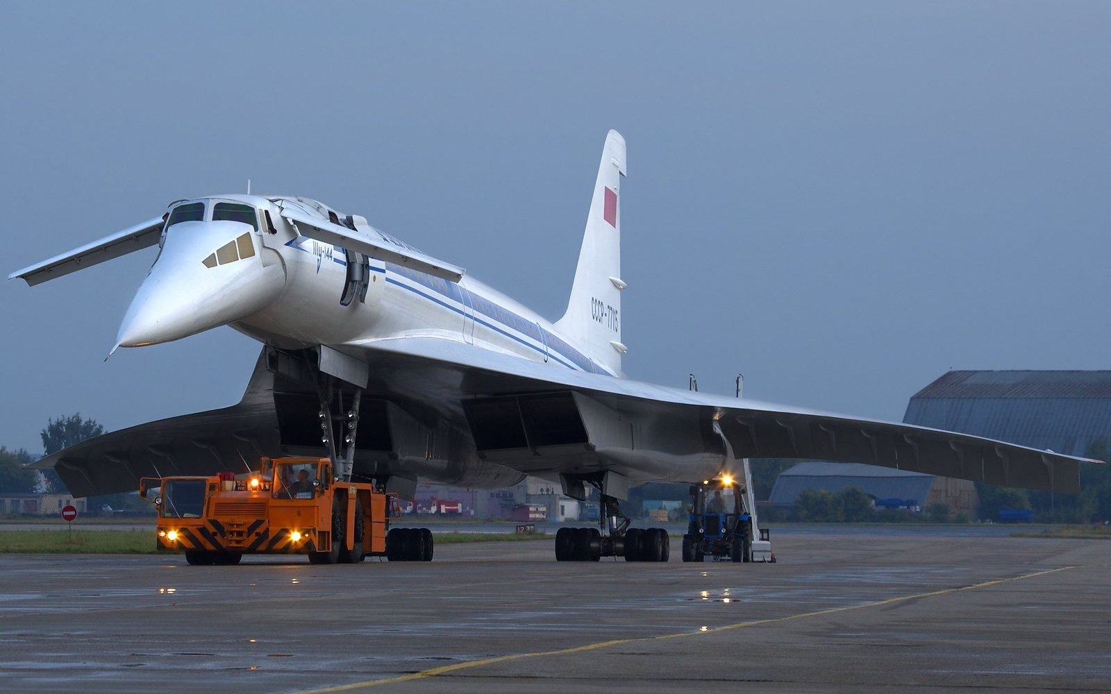 Tupolev Tu-144 Wallpapers