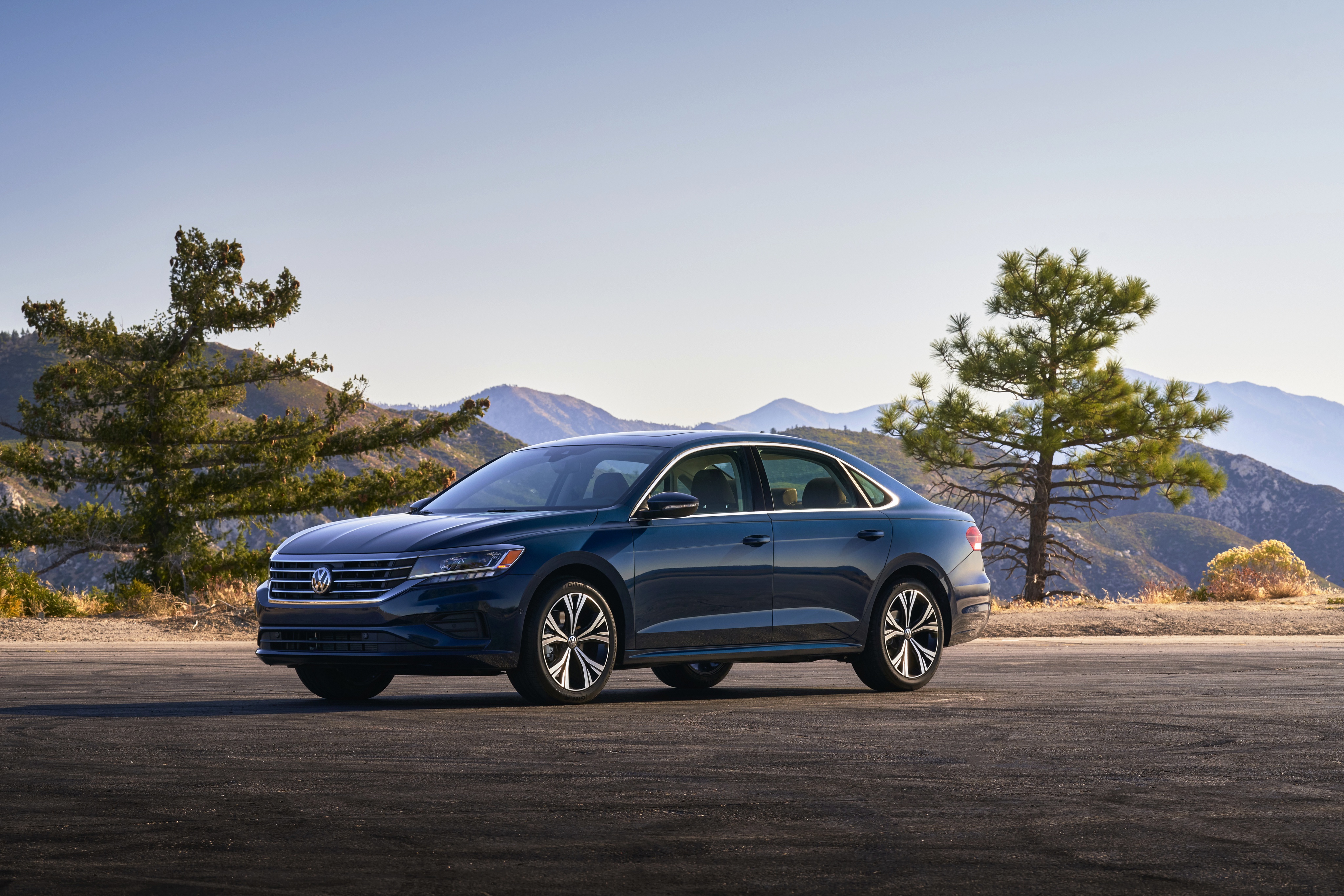 Volkswagen Passat 2019 Wallpapers