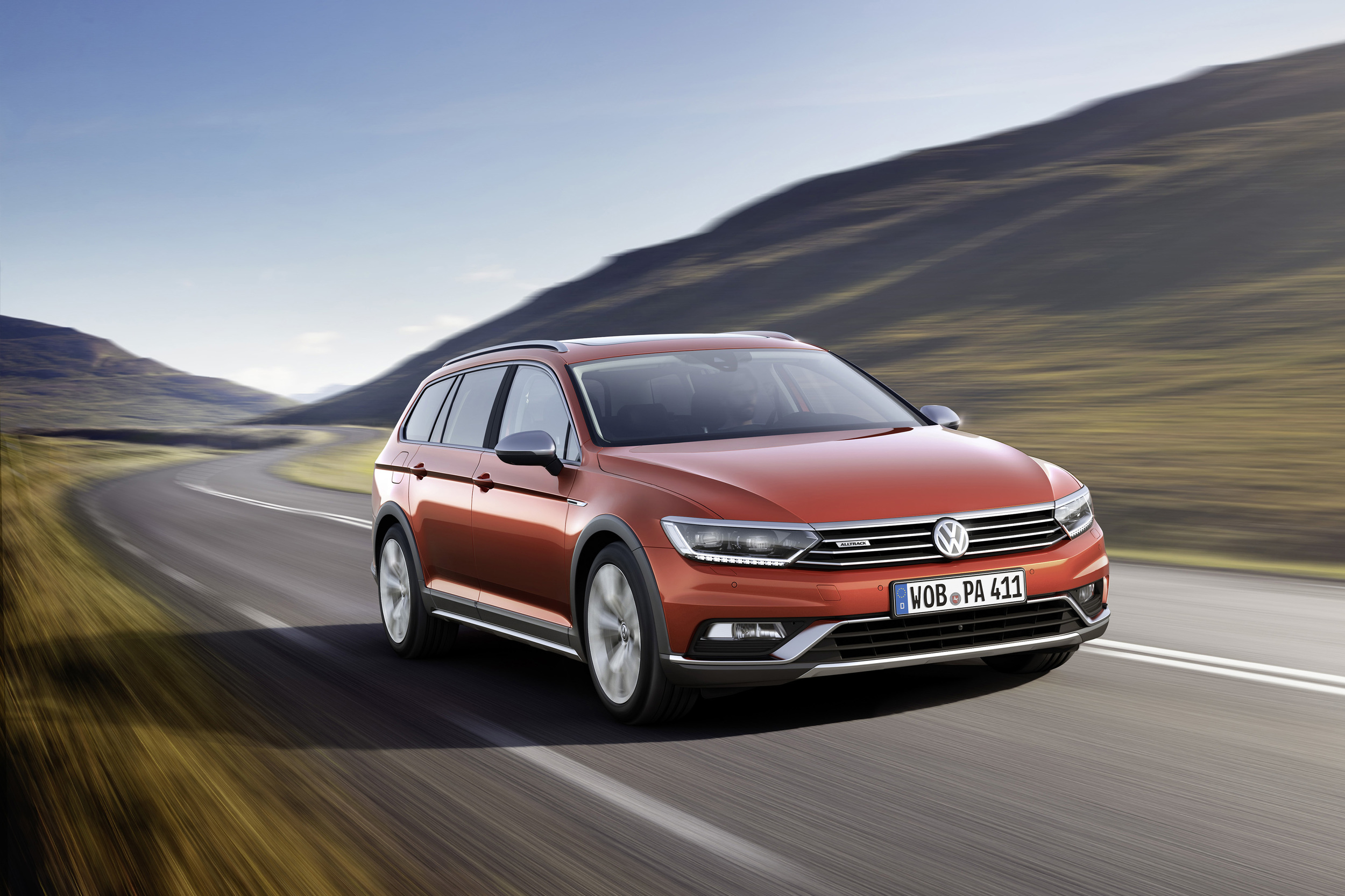 Volkswagen Passat Alltrack Wallpapers