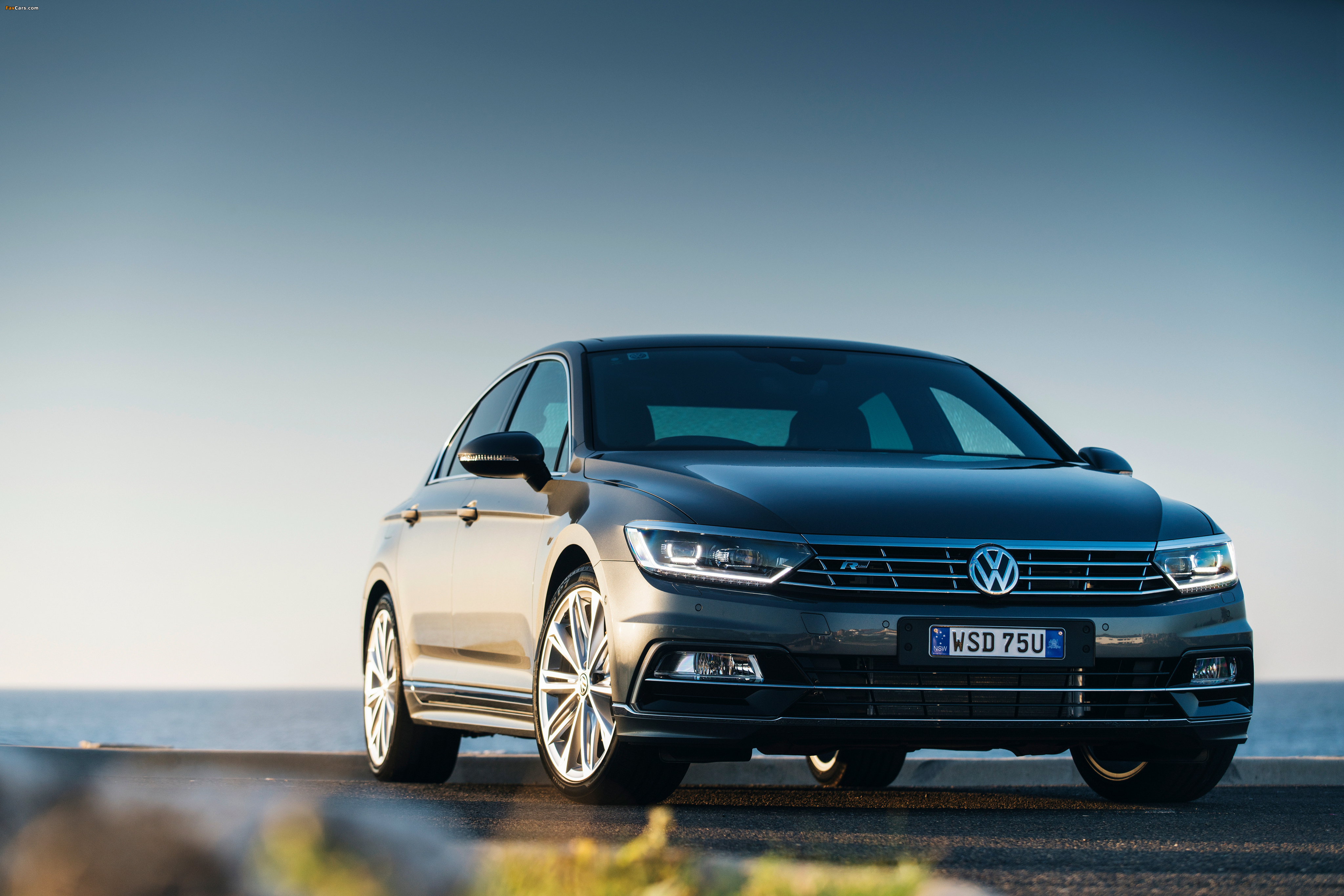 Volkswagen Passat R-Line Wallpapers