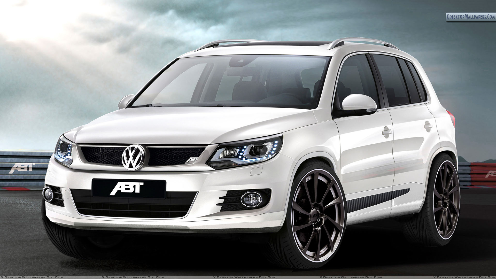 Volkswagen Tiguan Wallpapers