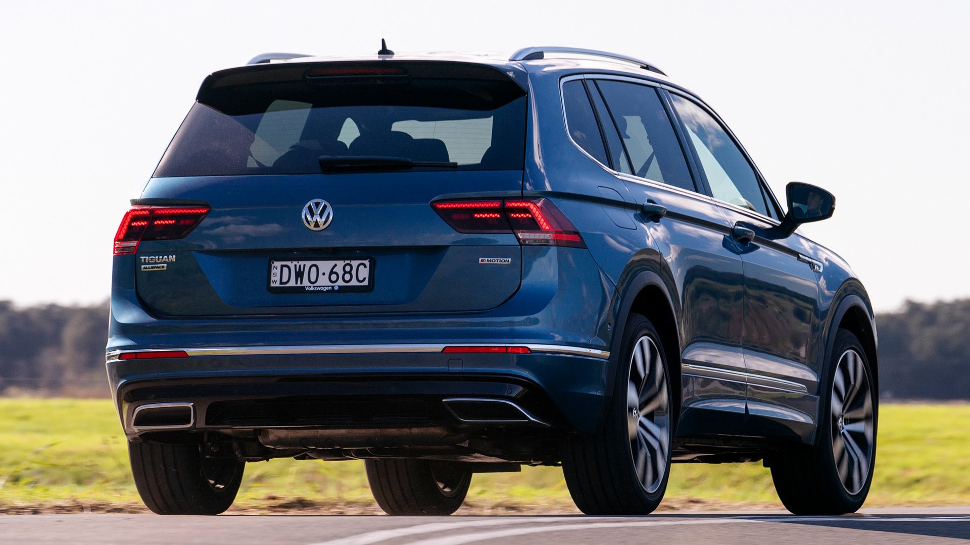 Volkswagen Tiguan Allspace R-Line Wallpapers