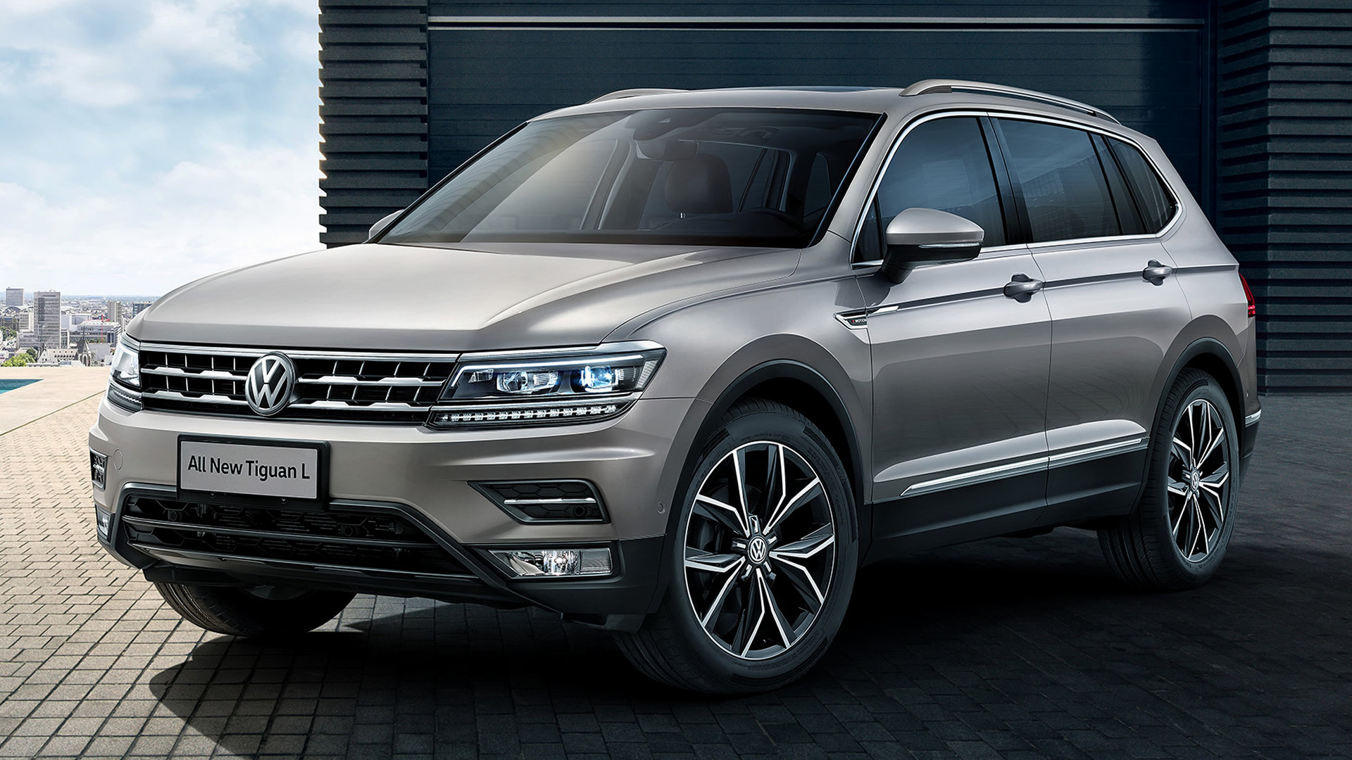 Volkswagen Tiguan L Wallpapers