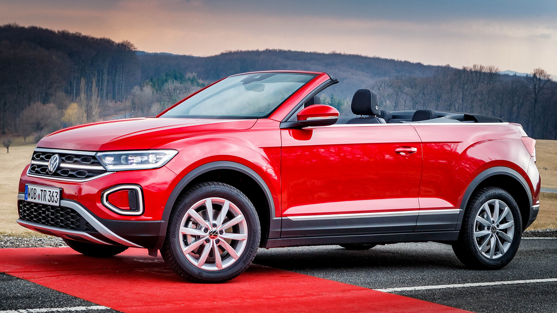 Volkswagen T-Roc Cabriolet Wallpapers