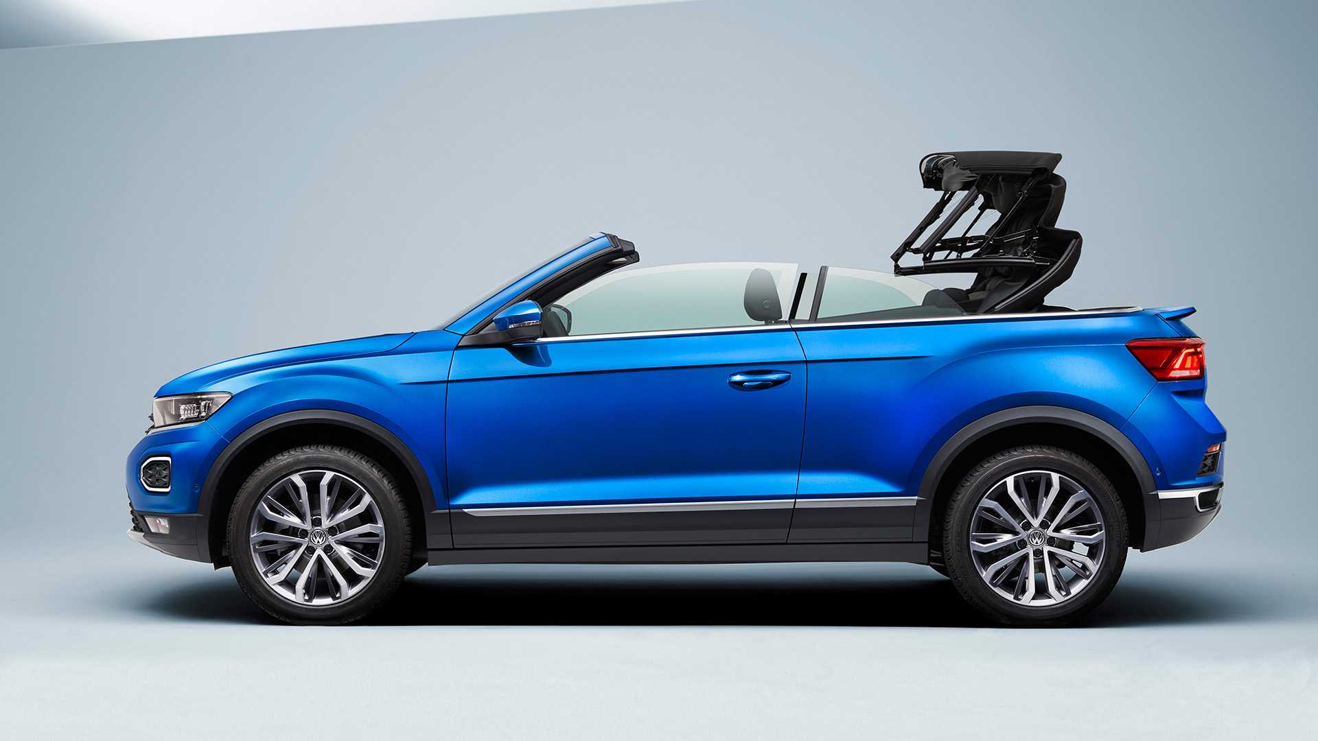 Volkswagen T-Roc Cabriolet Wallpapers