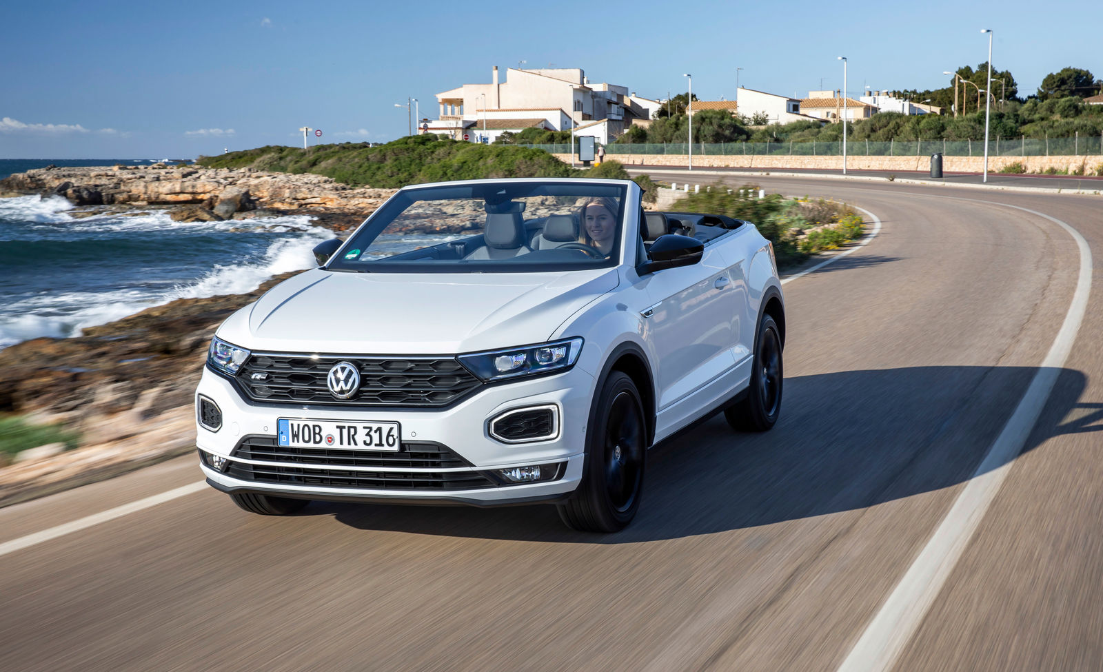 Volkswagen T-Roc Cabriolet Wallpapers