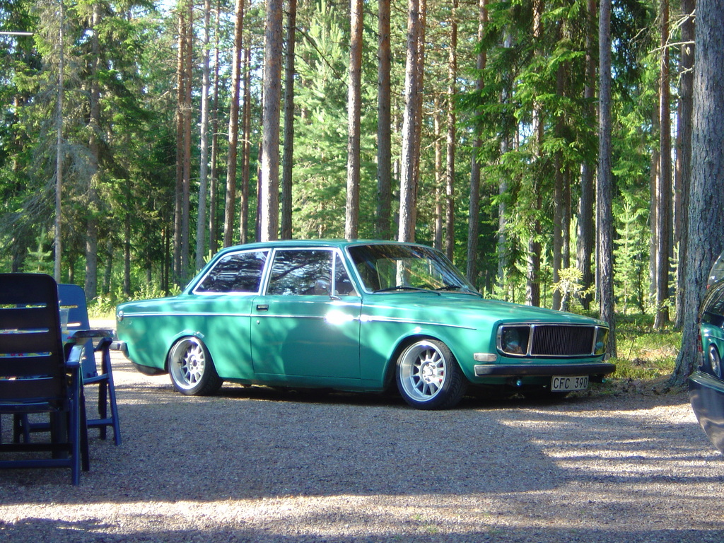 Volvo 140 Series Wallpapers