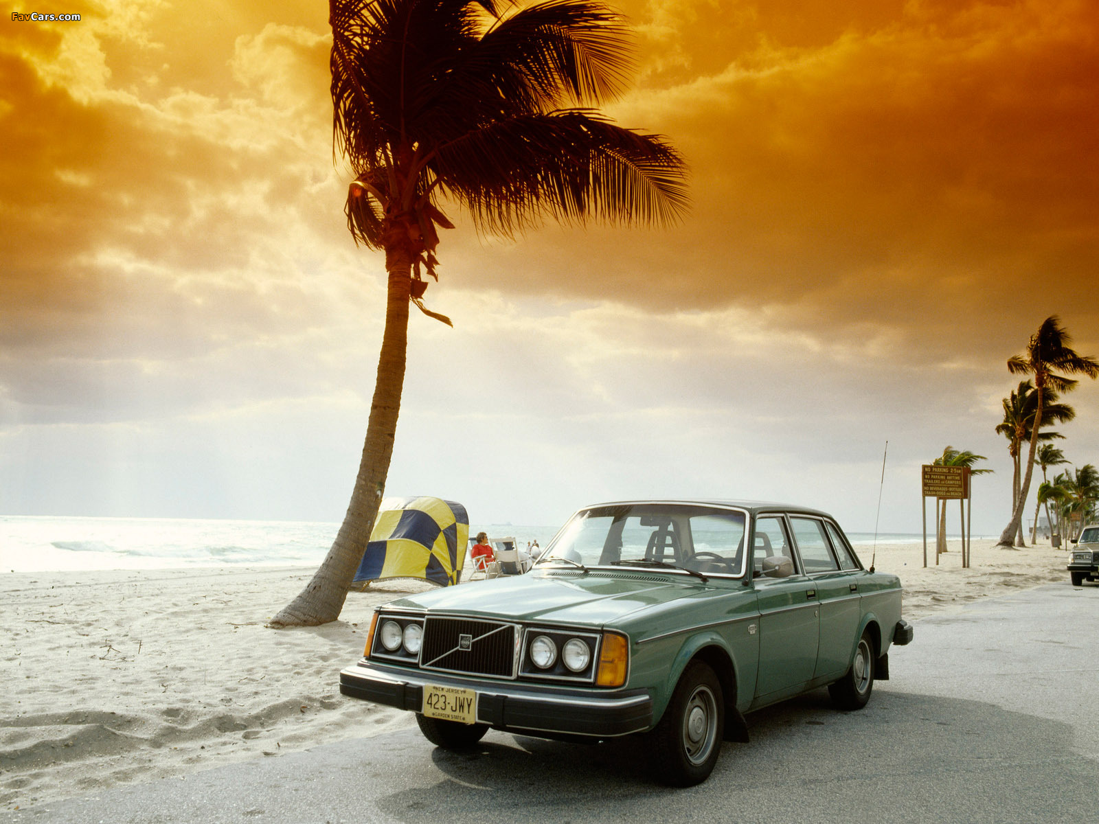 Volvo 240 Series Wallpapers