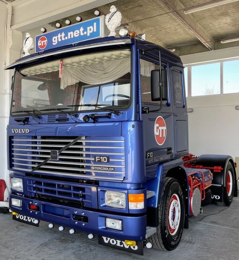 Volvo F-1020 Wallpapers