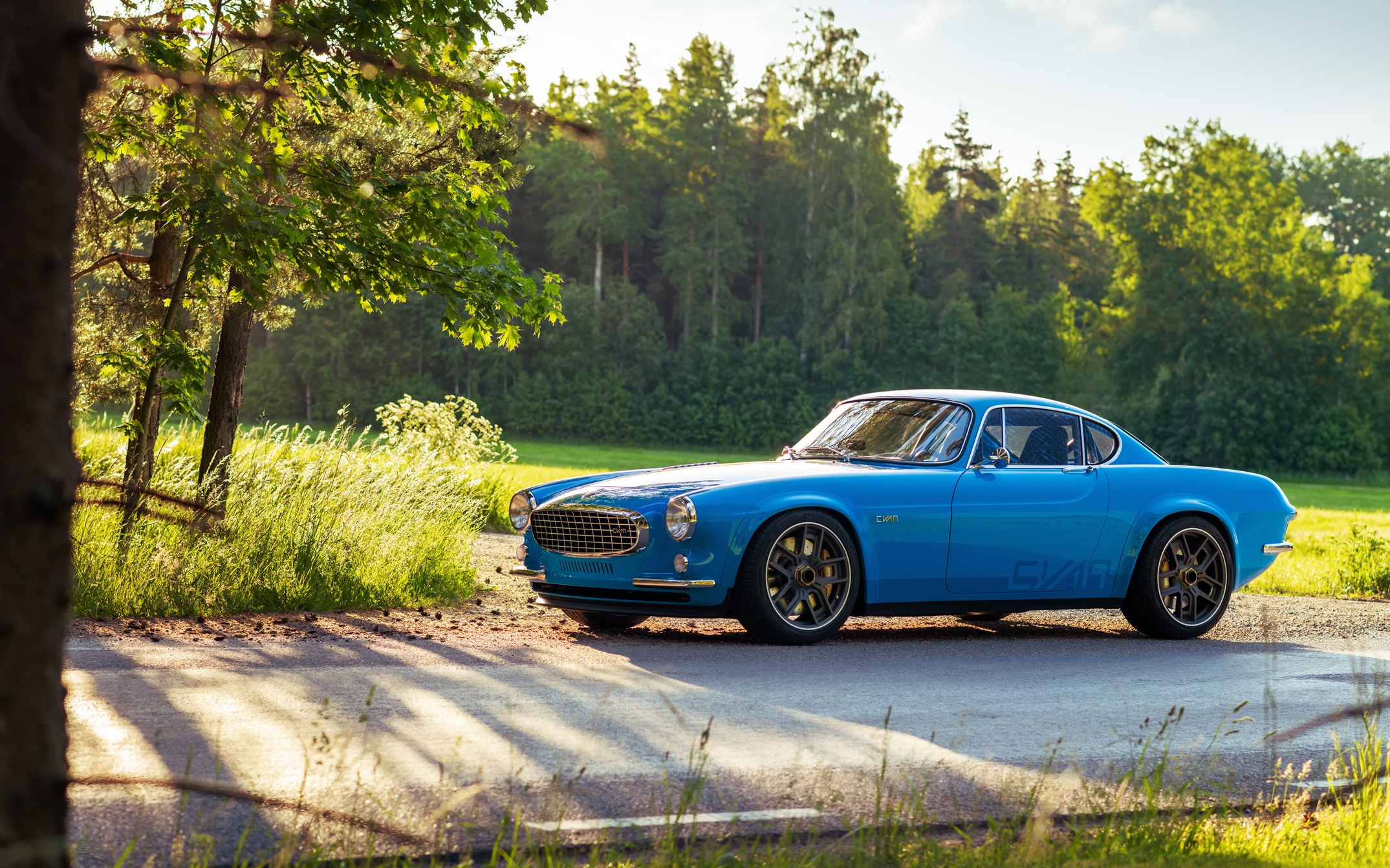 Volvo P1800 Cyan Wallpapers