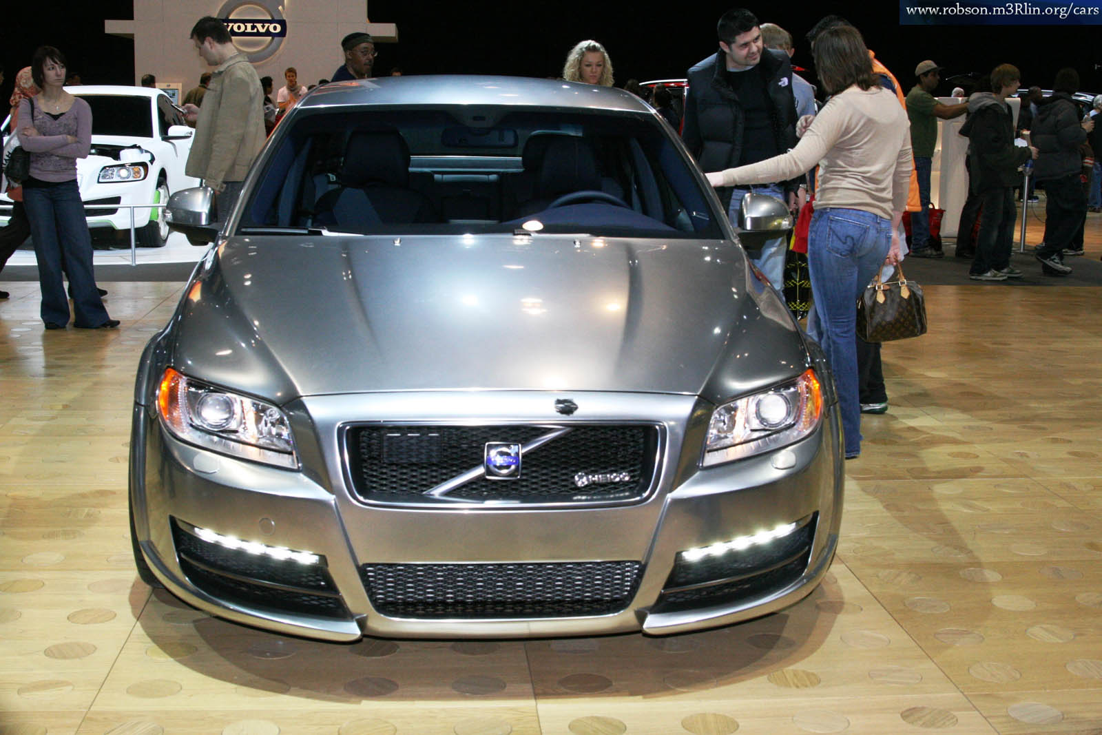 Volvo S80 Wallpapers