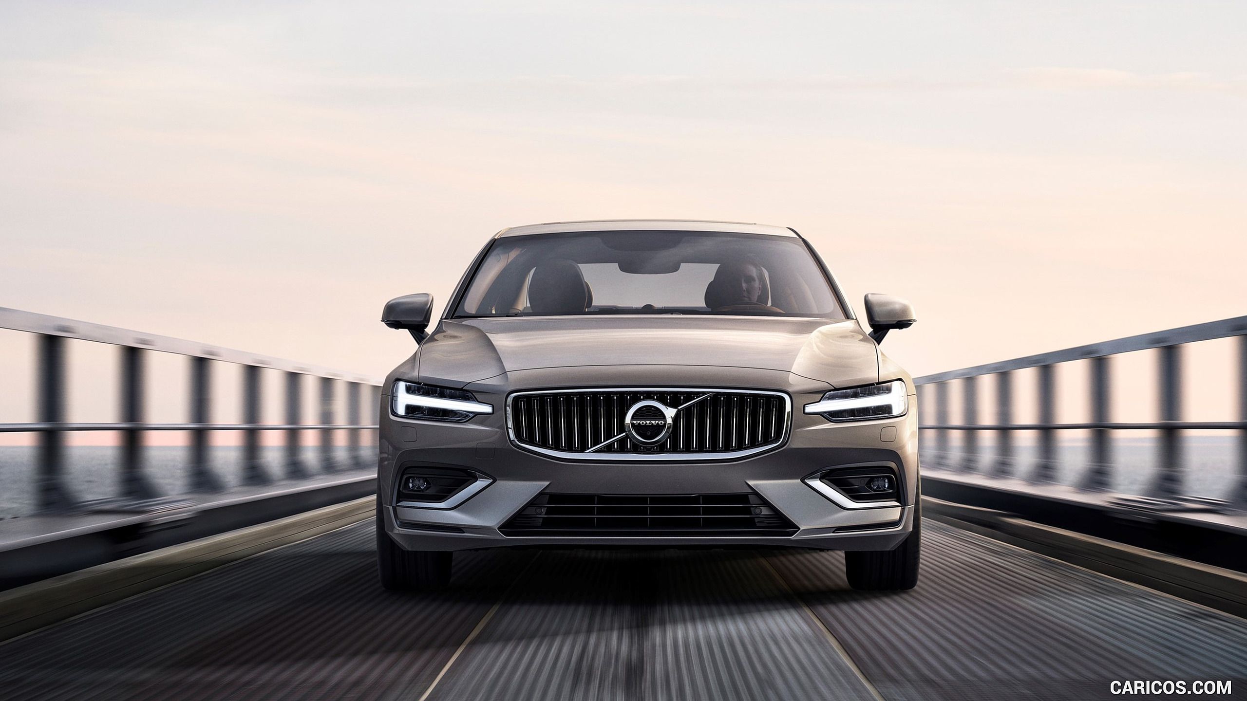 Volvo V60 Wallpapers