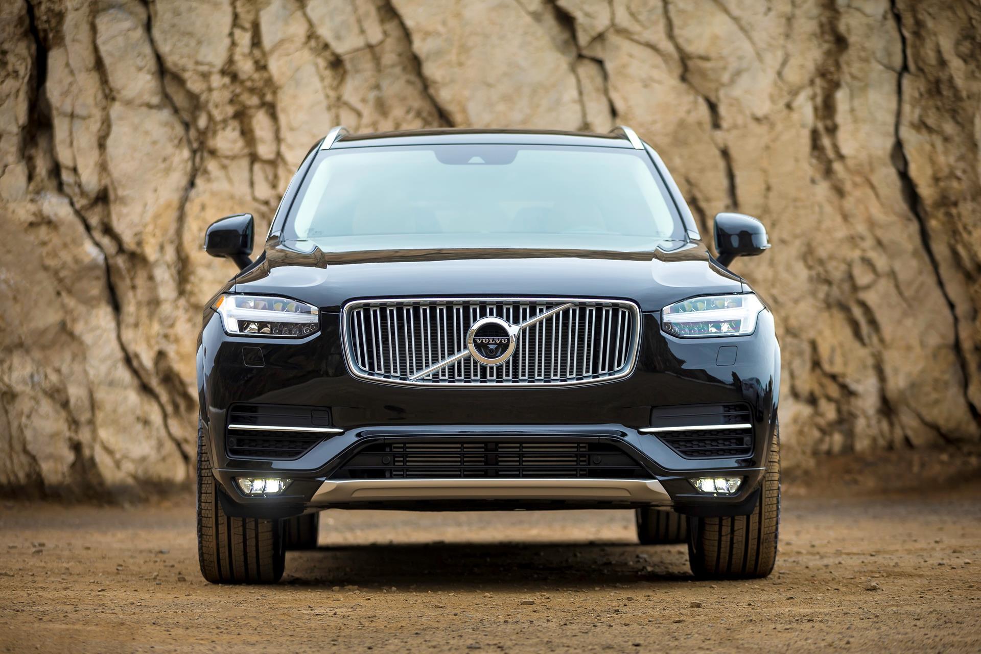 Volvo Xc90 Wallpapers