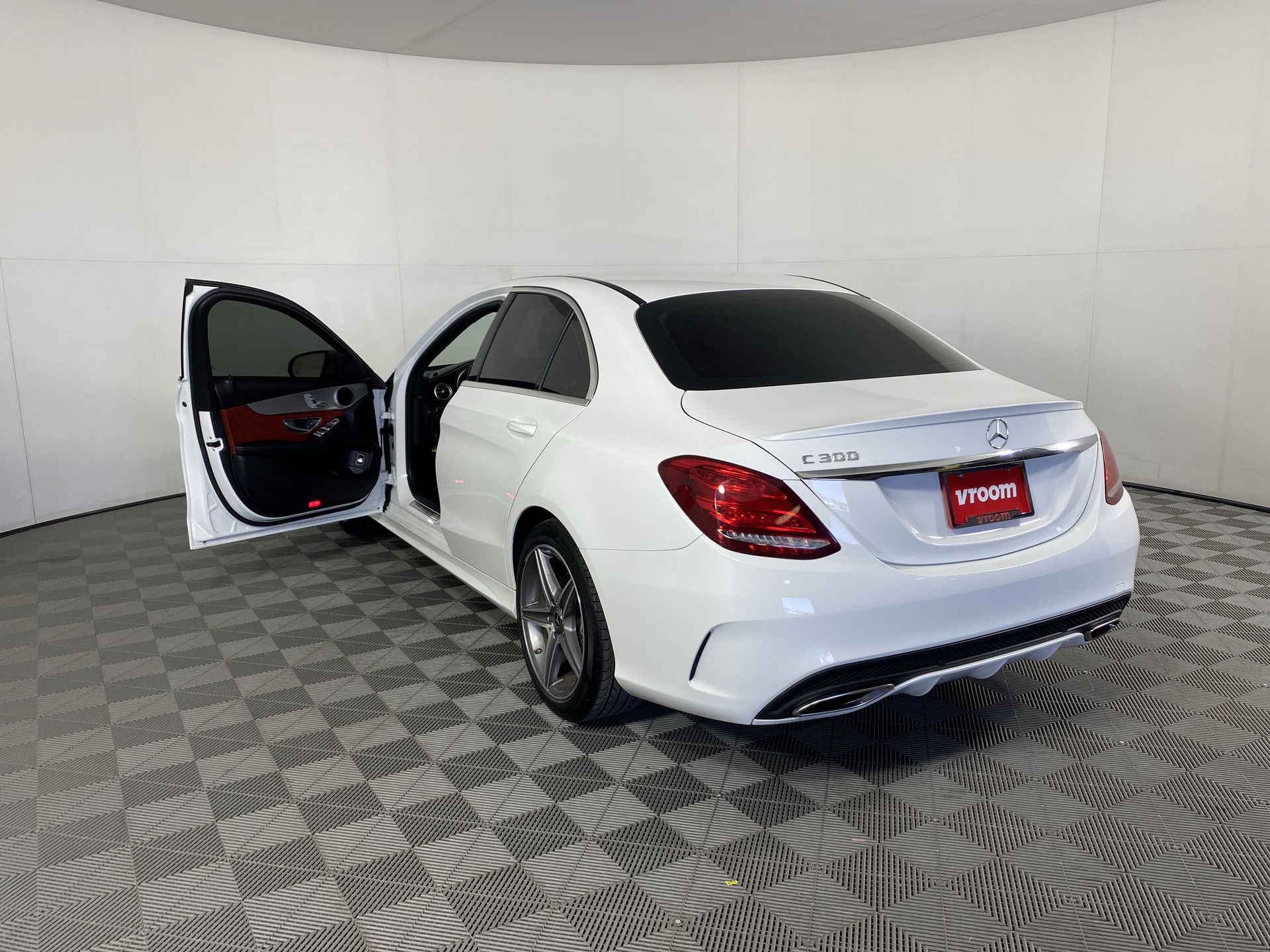 White Mercedes-Benz C 220 Wallpapers