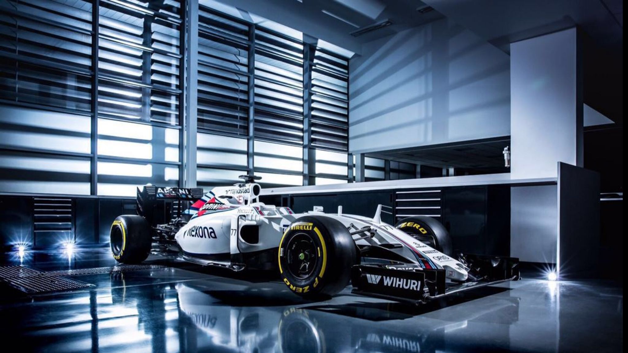 Williams Fw37 Wallpapers