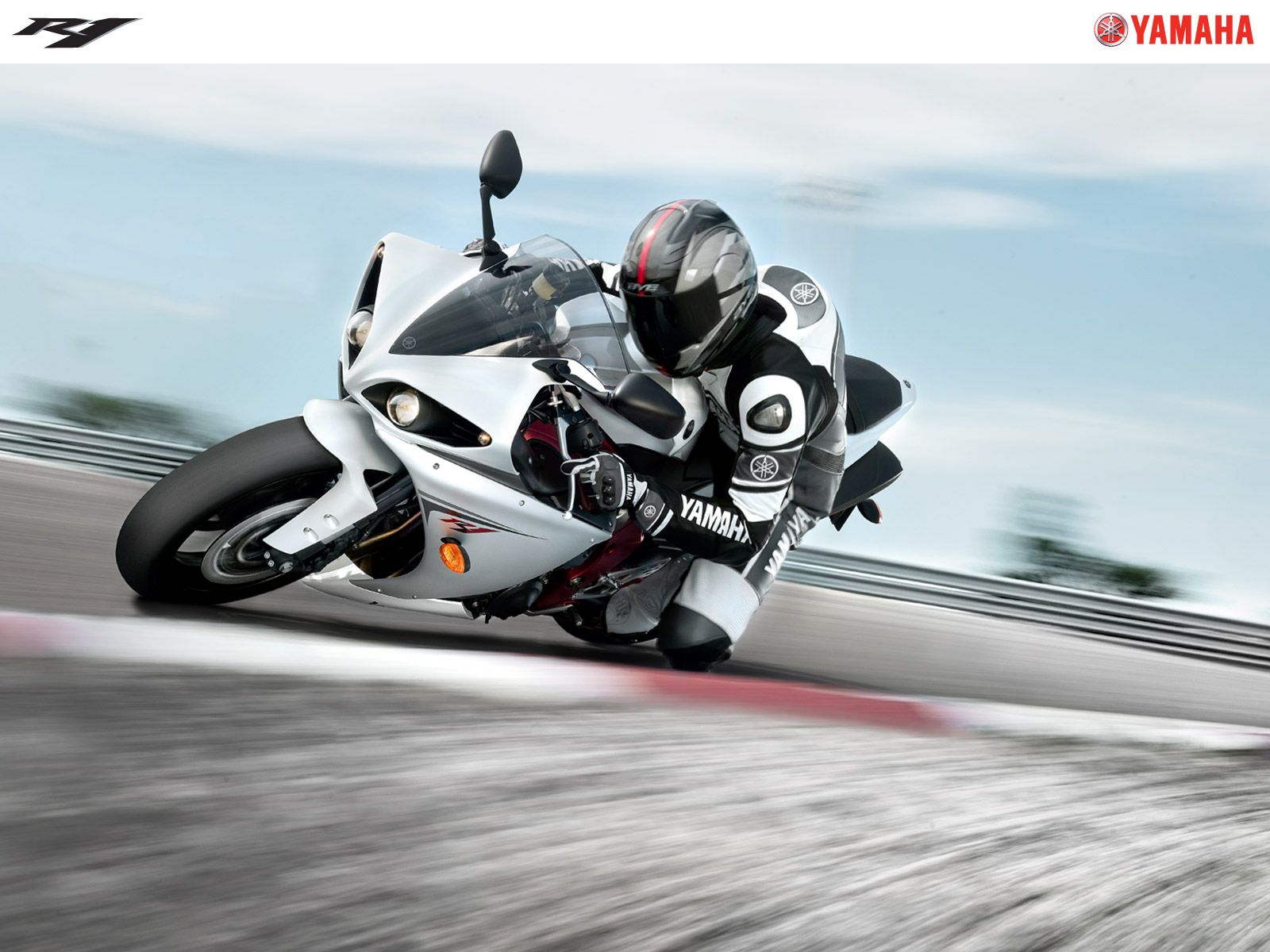 Yamaha Yzf-R1 Wallpapers