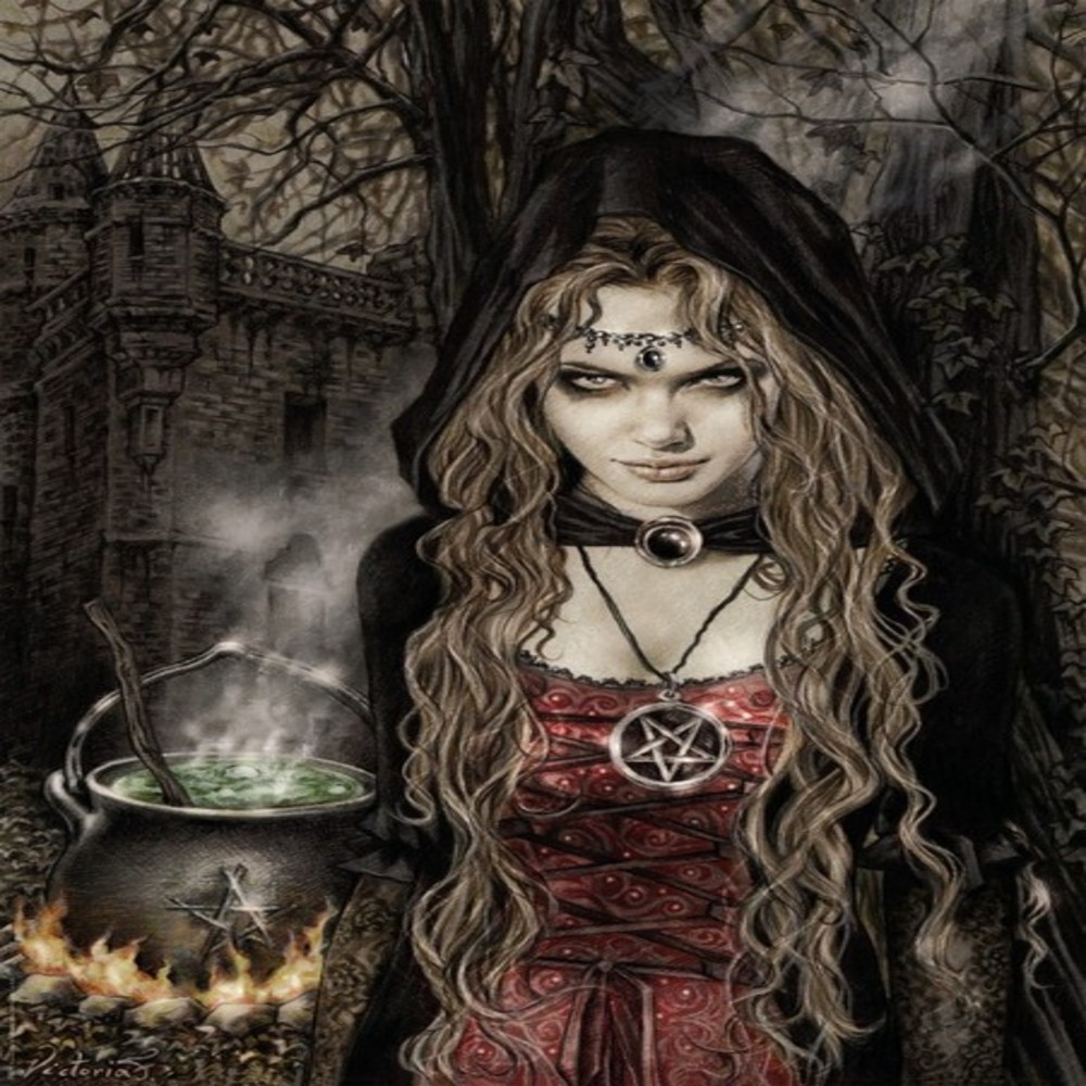 Creepy Woman Witch
 Wallpapers