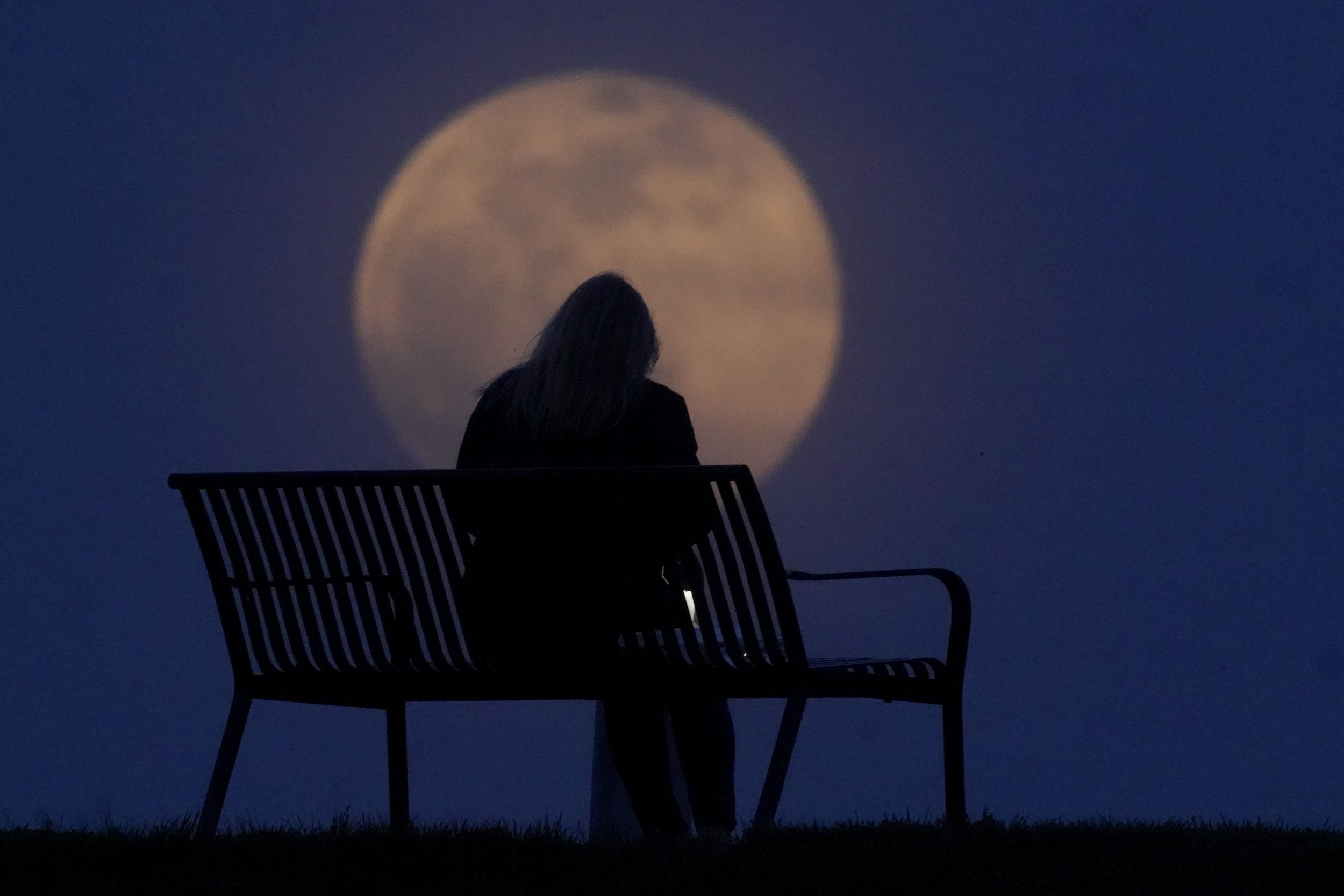 Man Watching Moon Rising Over Mountains
 Wallpapers