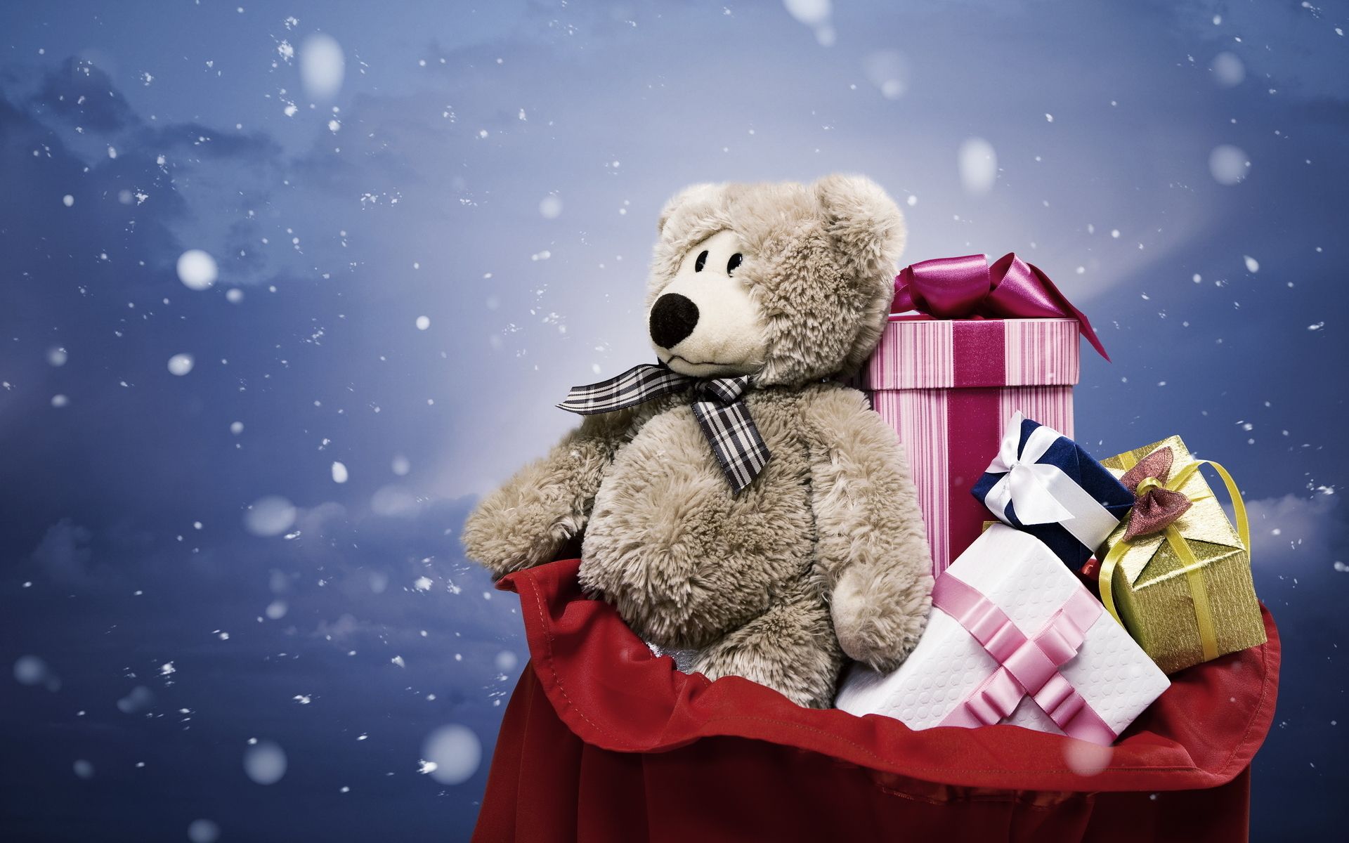 Christmas Gift Teddy Bear Wallpapers