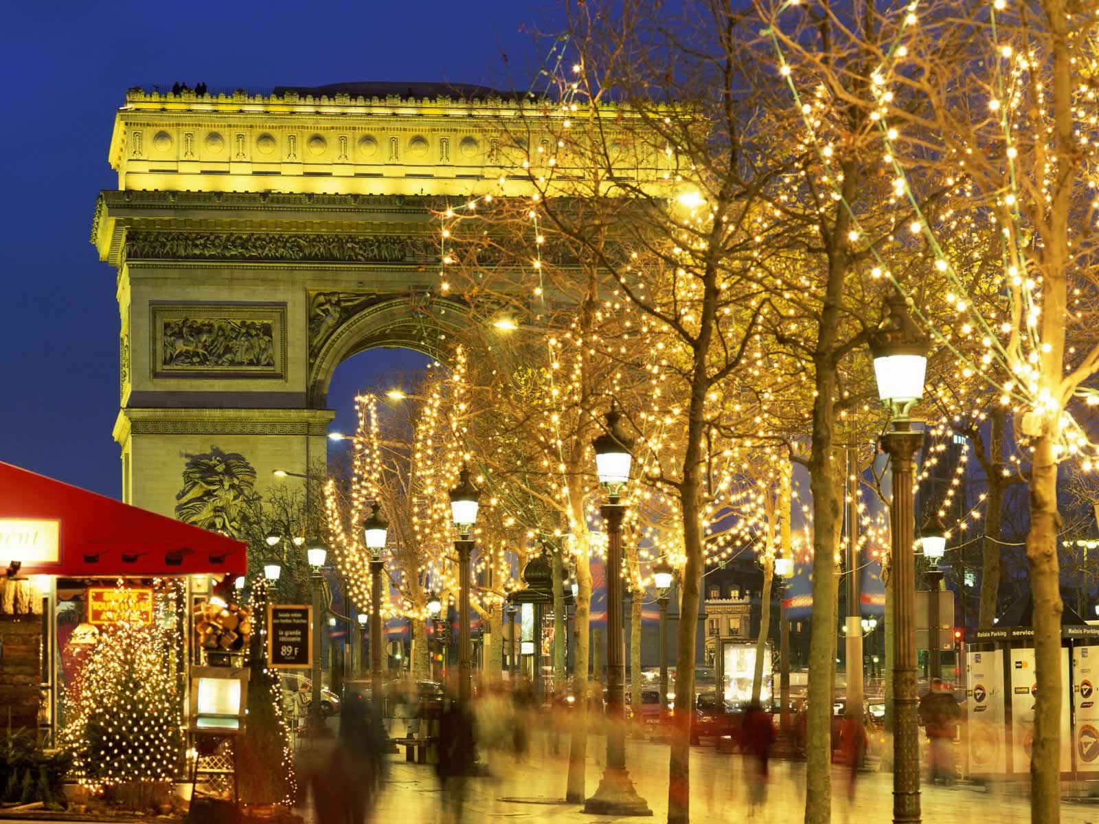 Christmas In Paris Wallpapers