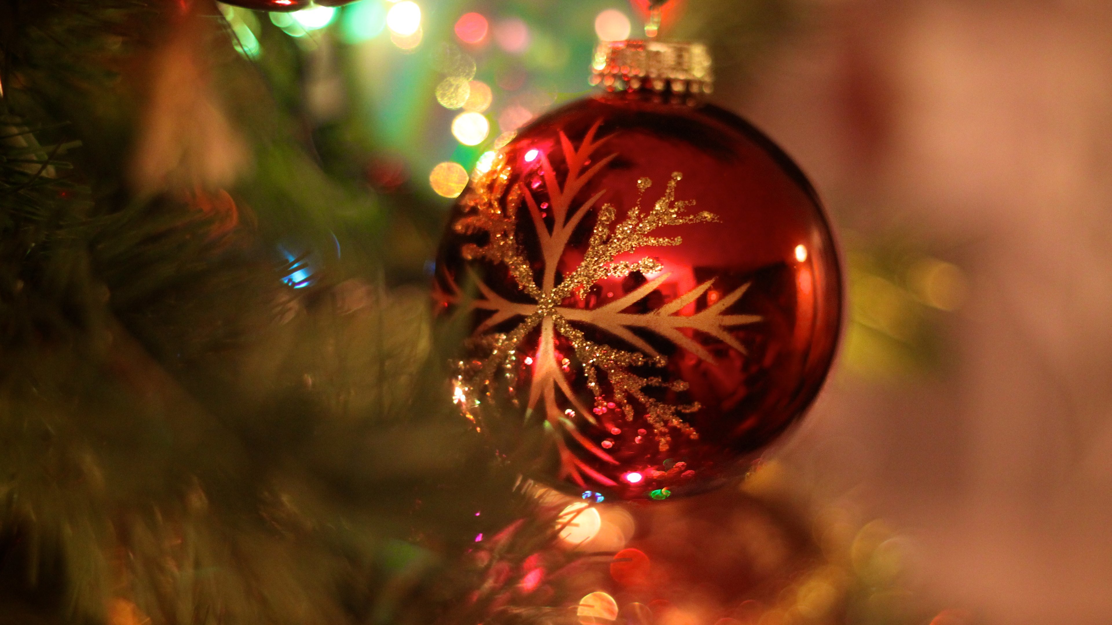 Christmas Ornament Desktop Wallpapers