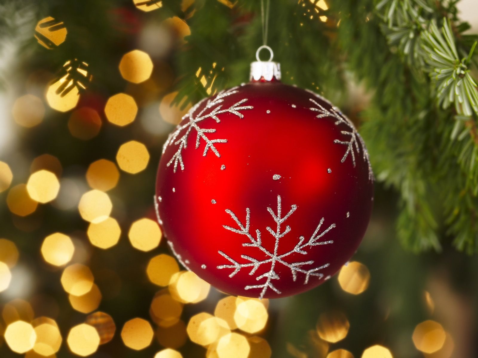 Christmas Ornaments Wallpapers