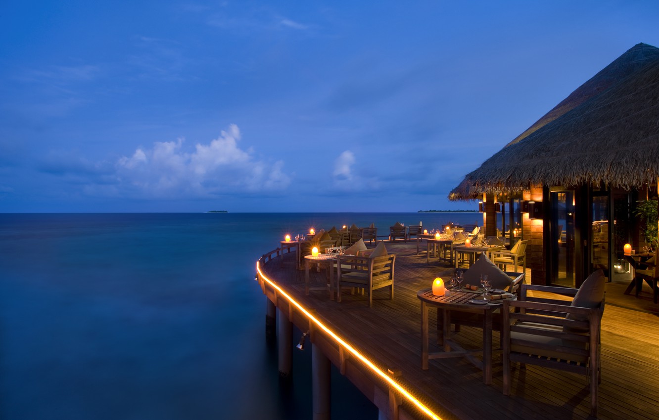 Dining On The Beach At Night In The Maldives Ocean Wallpapers