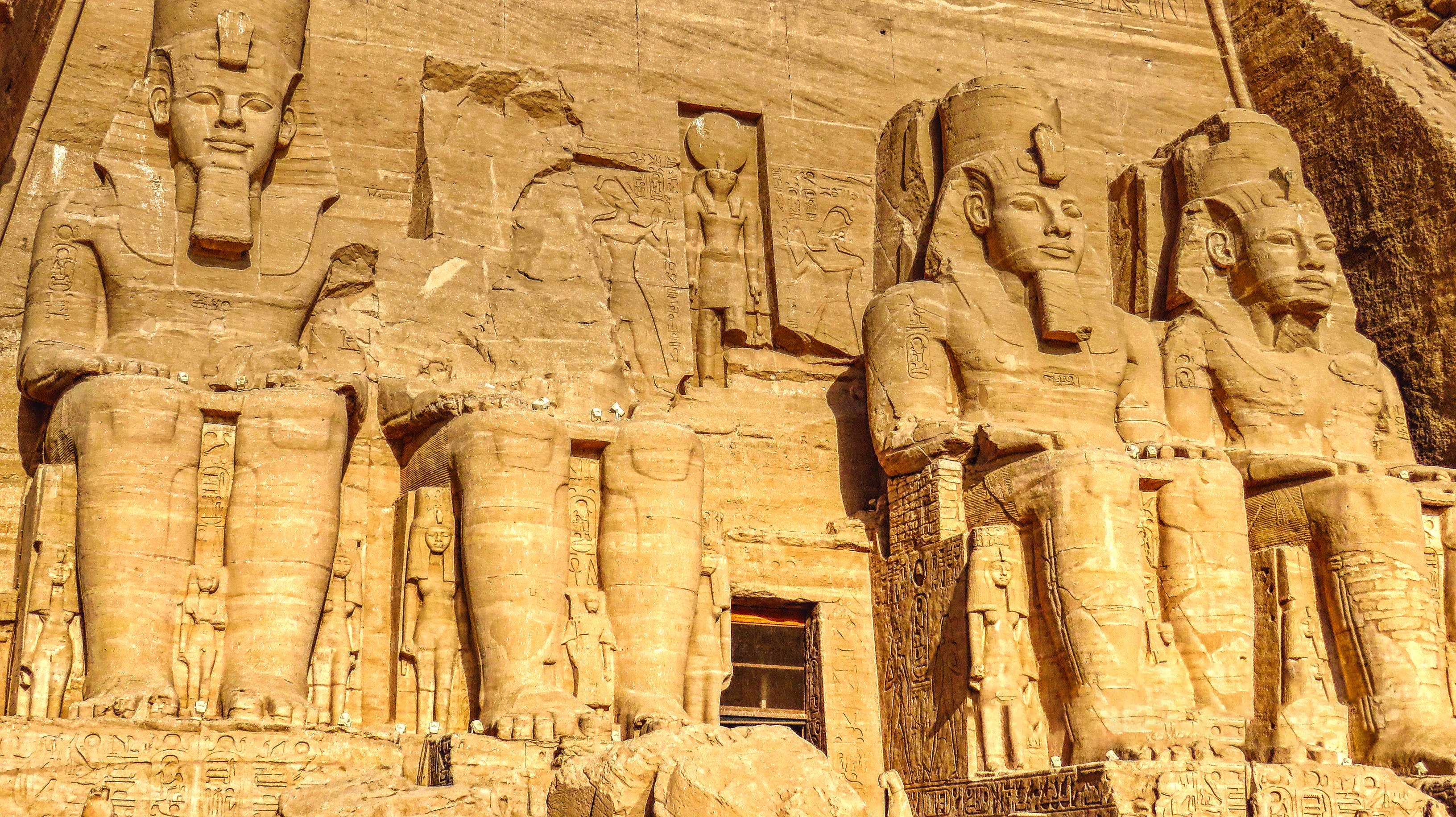 Abu Simbel Wallpapers