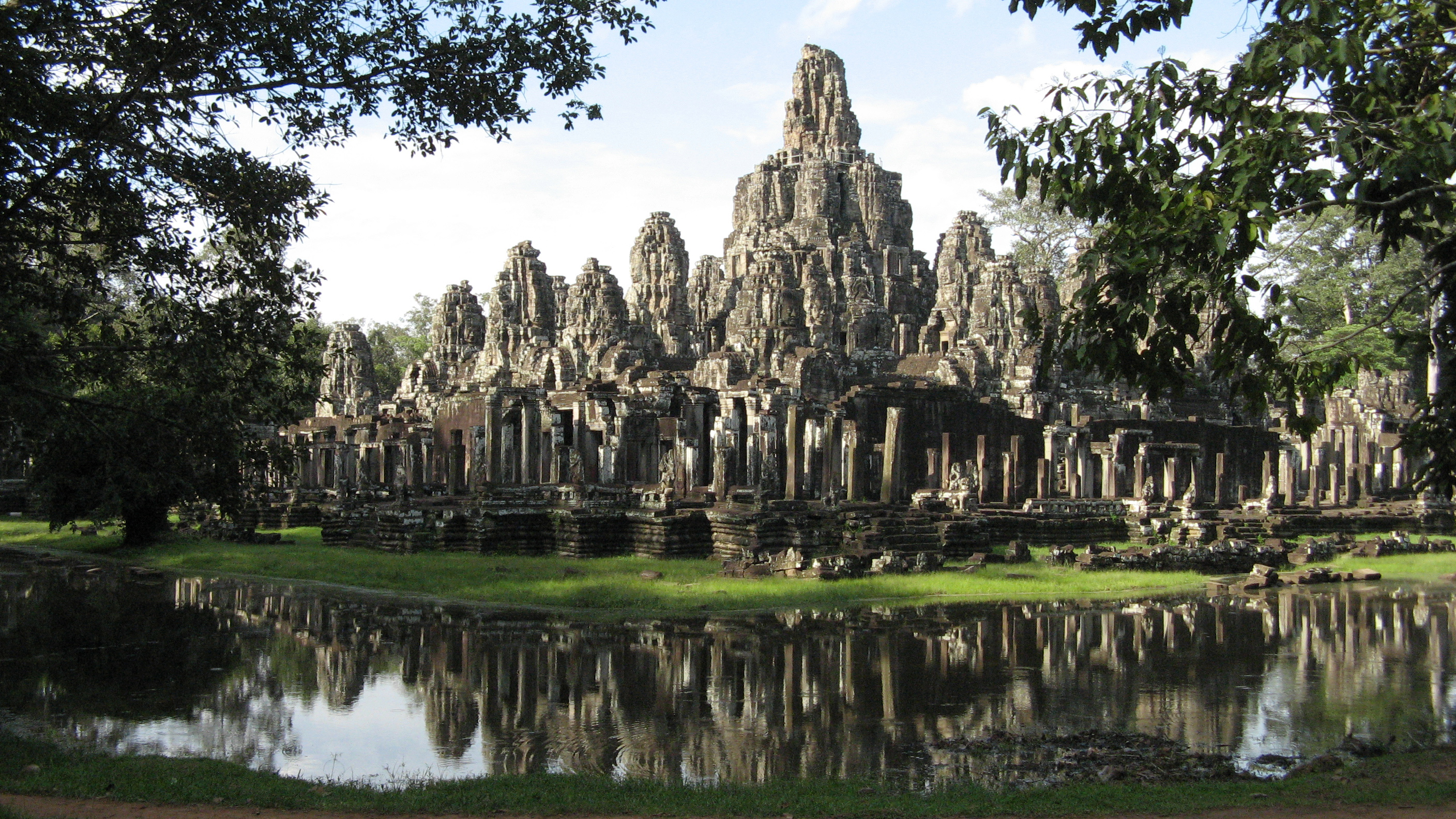 Angkor Thom Wallpapers