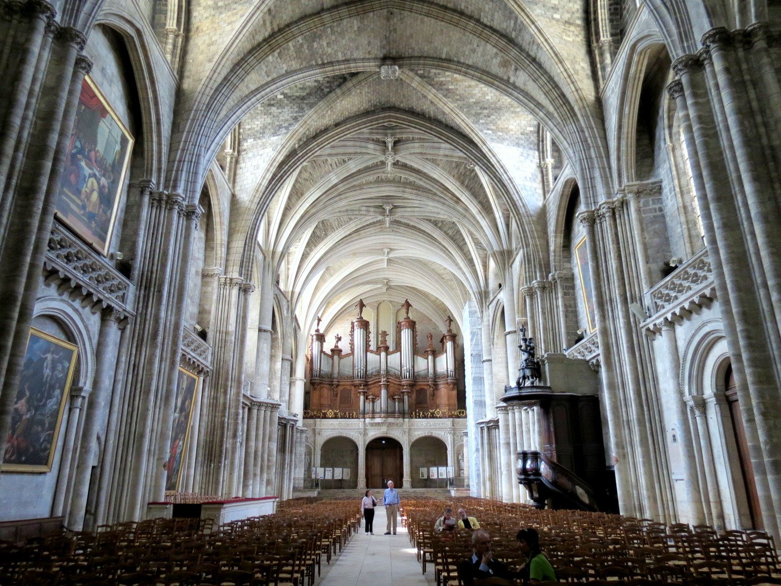 Bordeaux Cathedral Wallpapers