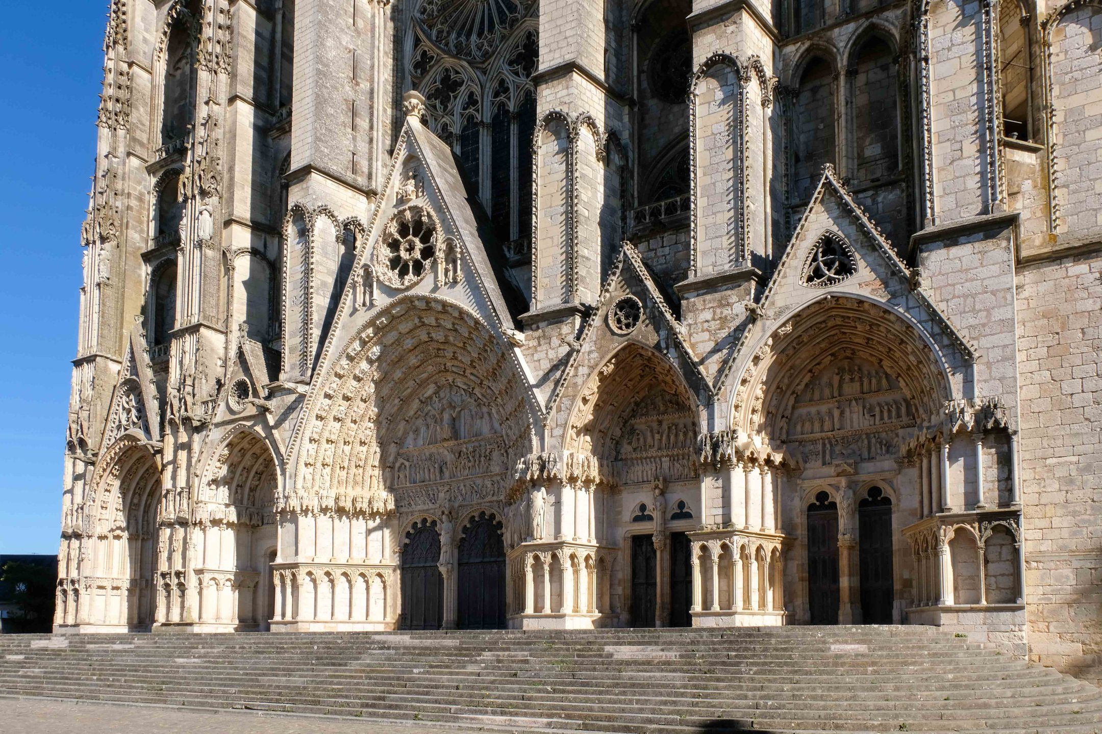 Bourges Cathedral Wallpapers