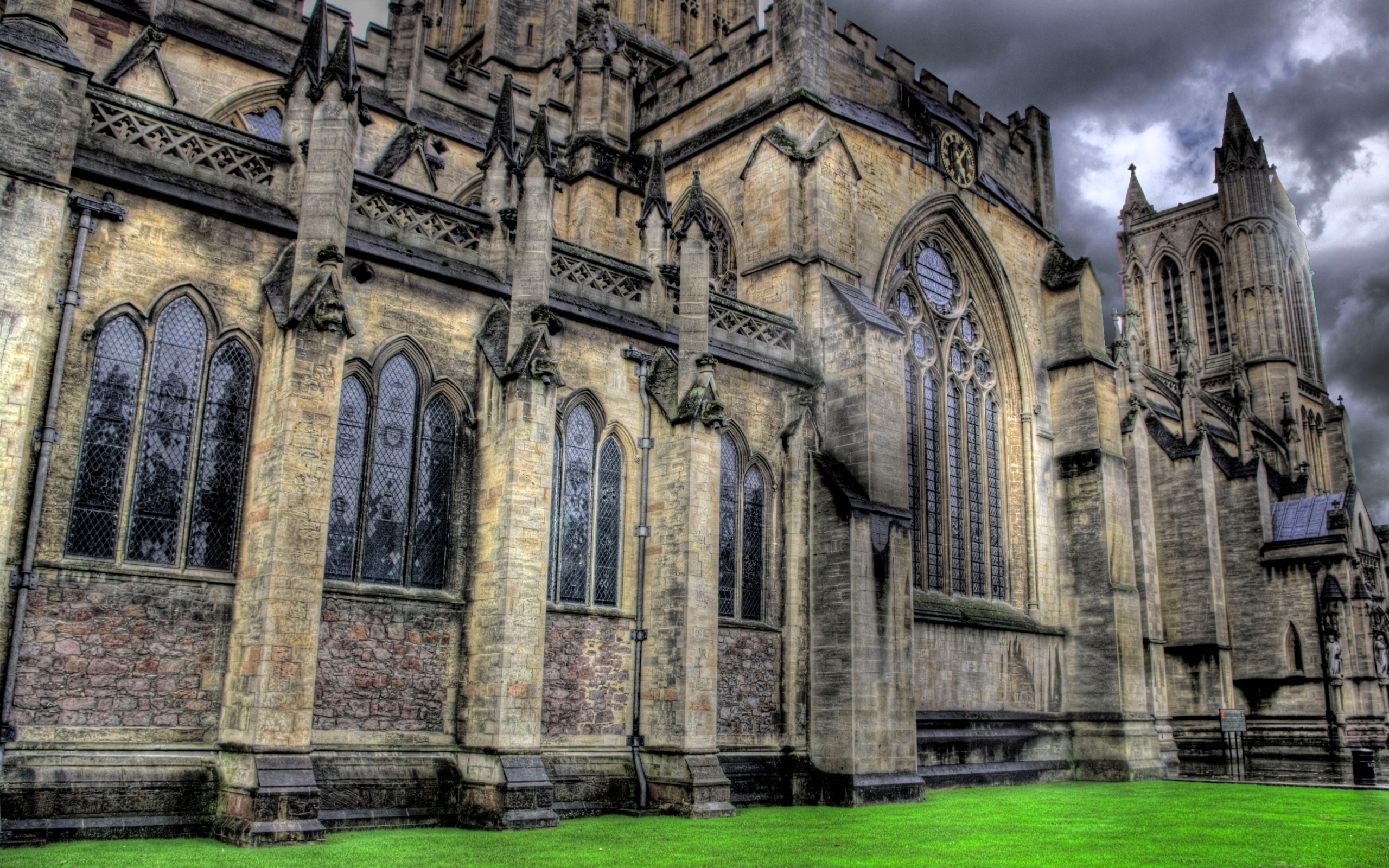 Bristol Cathedral Wallpapers