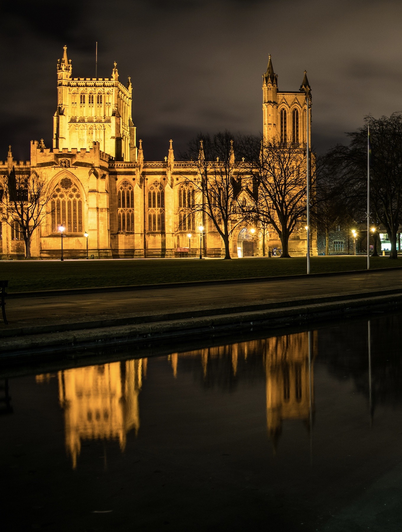 Bristol Cathedral Wallpapers