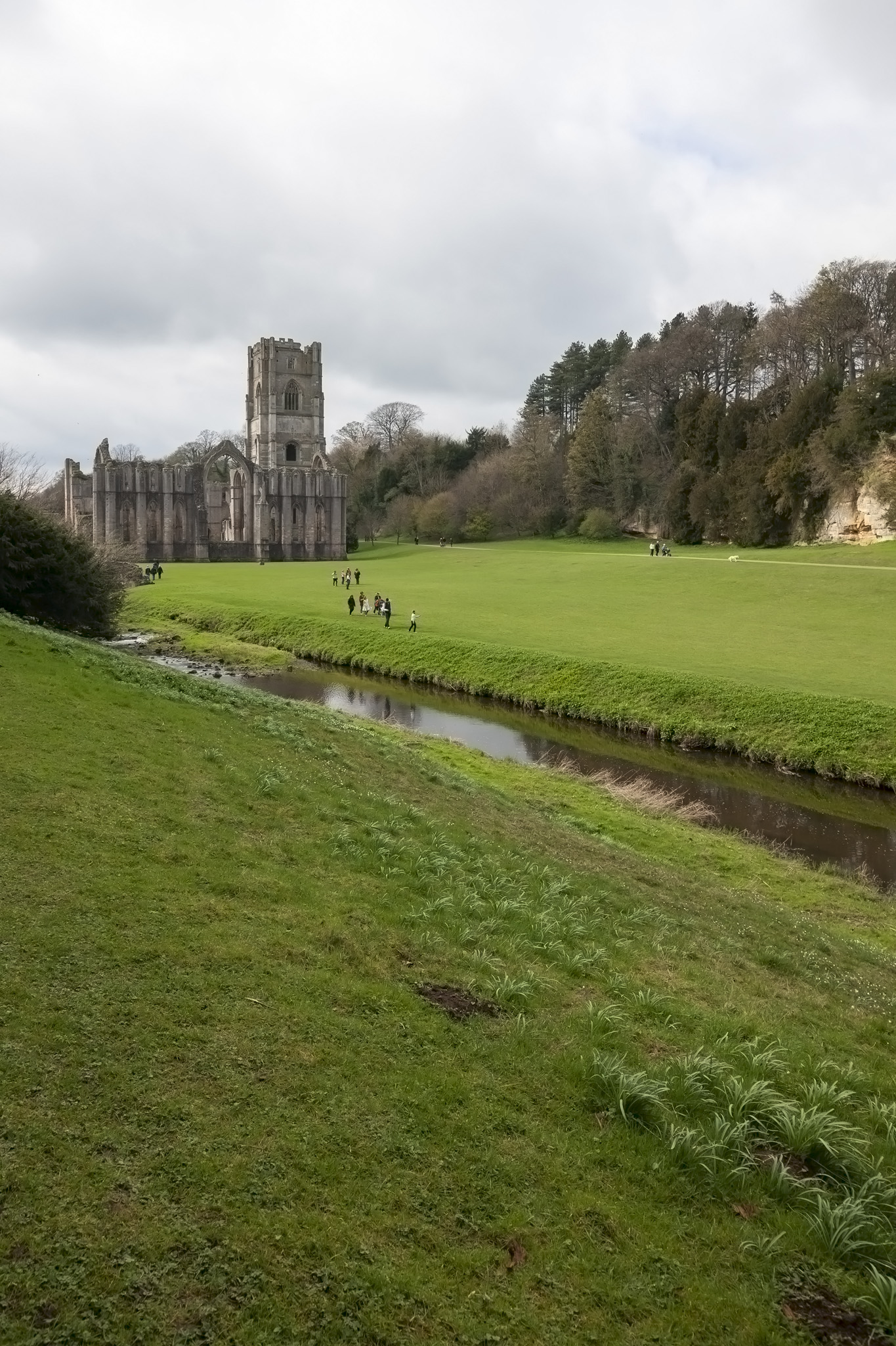 Fountains Abbey Wallpapers