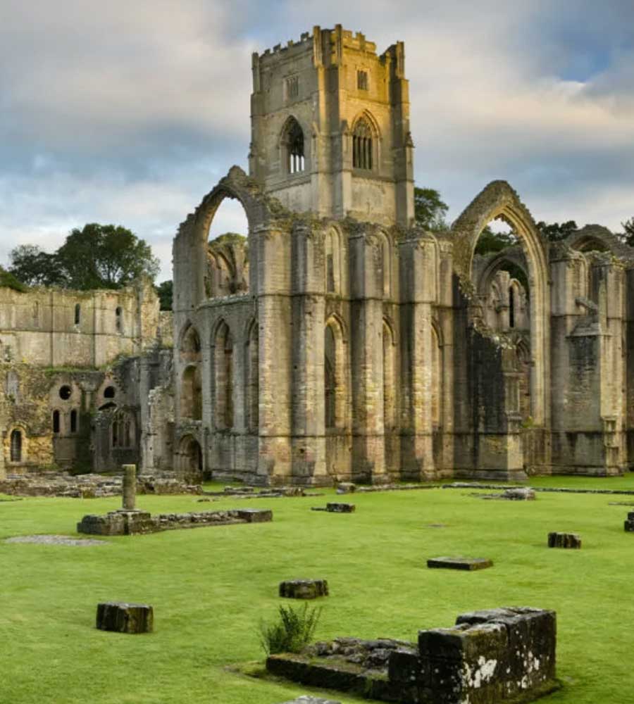 Fountains Abbey Wallpapers