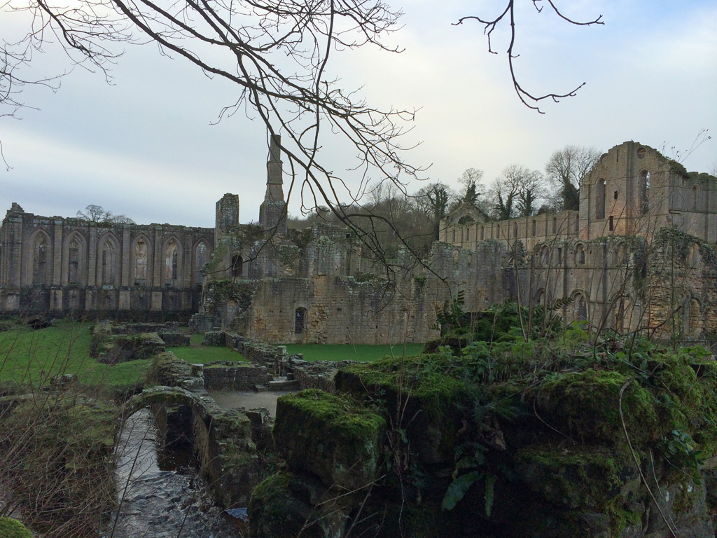 Fountains Abbey Wallpapers