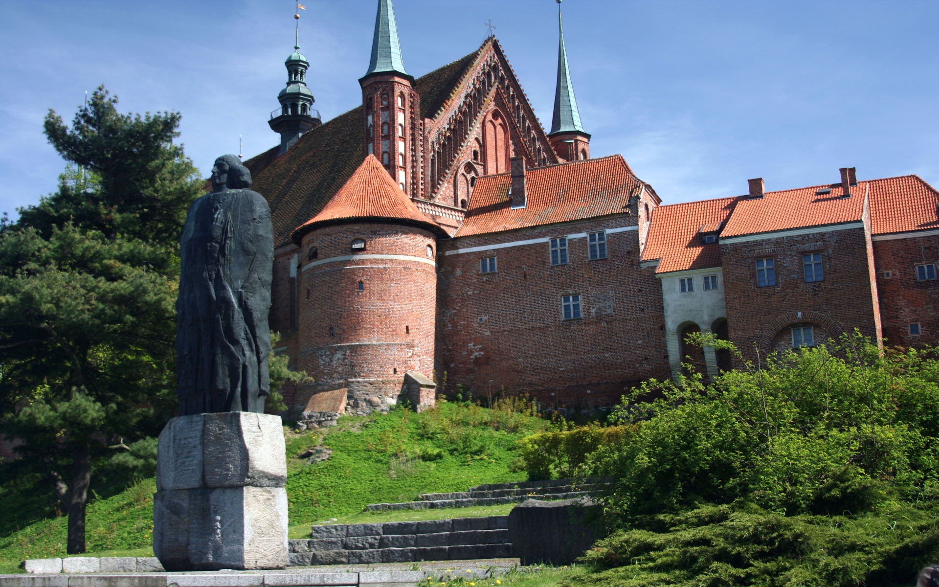 Frombork Cathedral Wallpapers