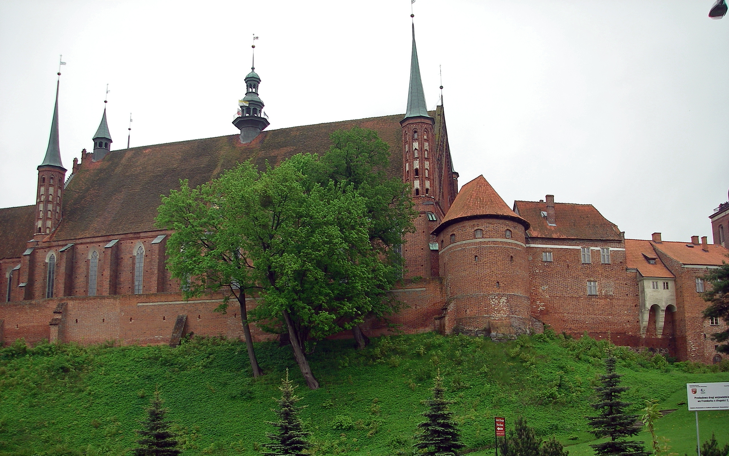 Frombork Cathedral Wallpapers