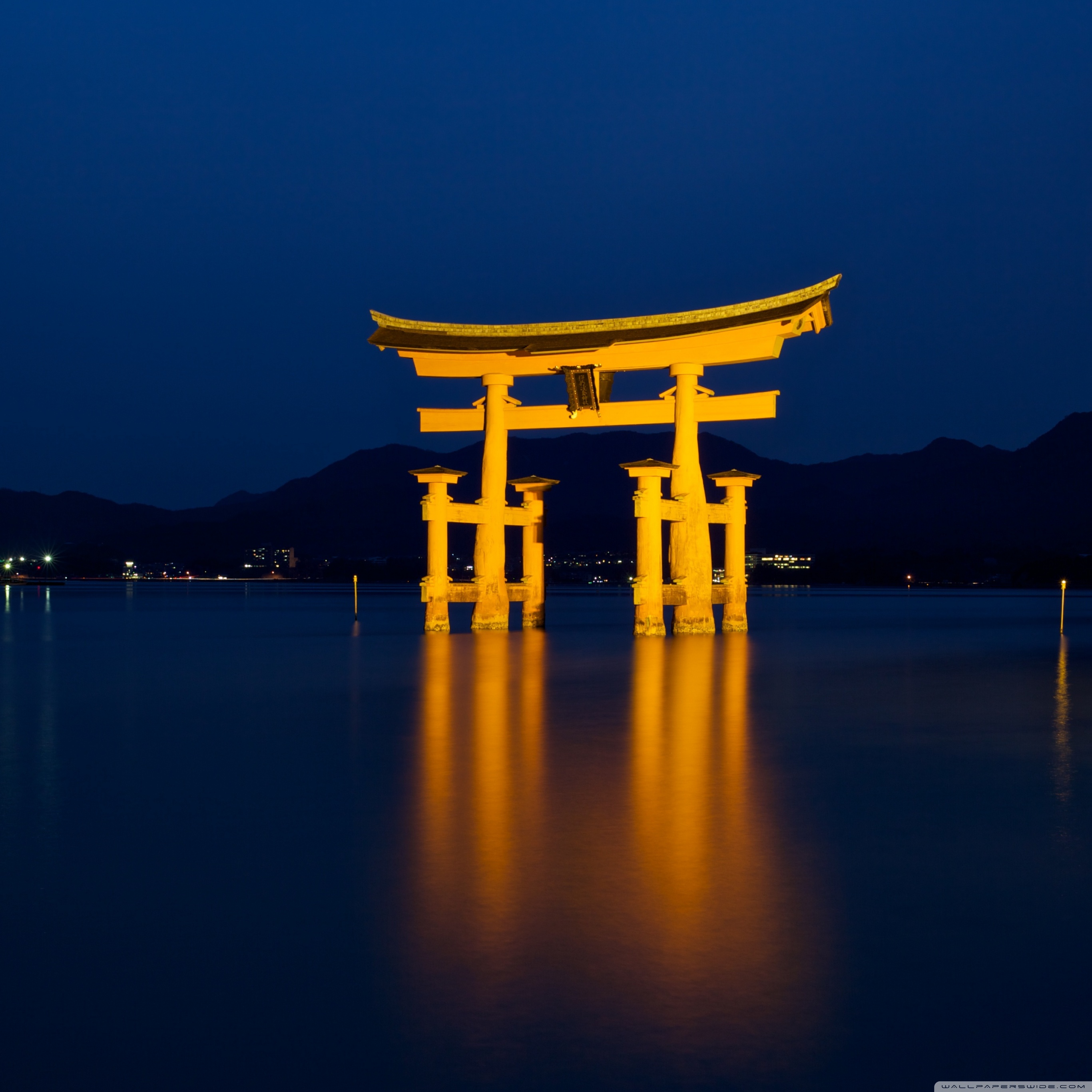 Itsukushima Gate Wallpapers