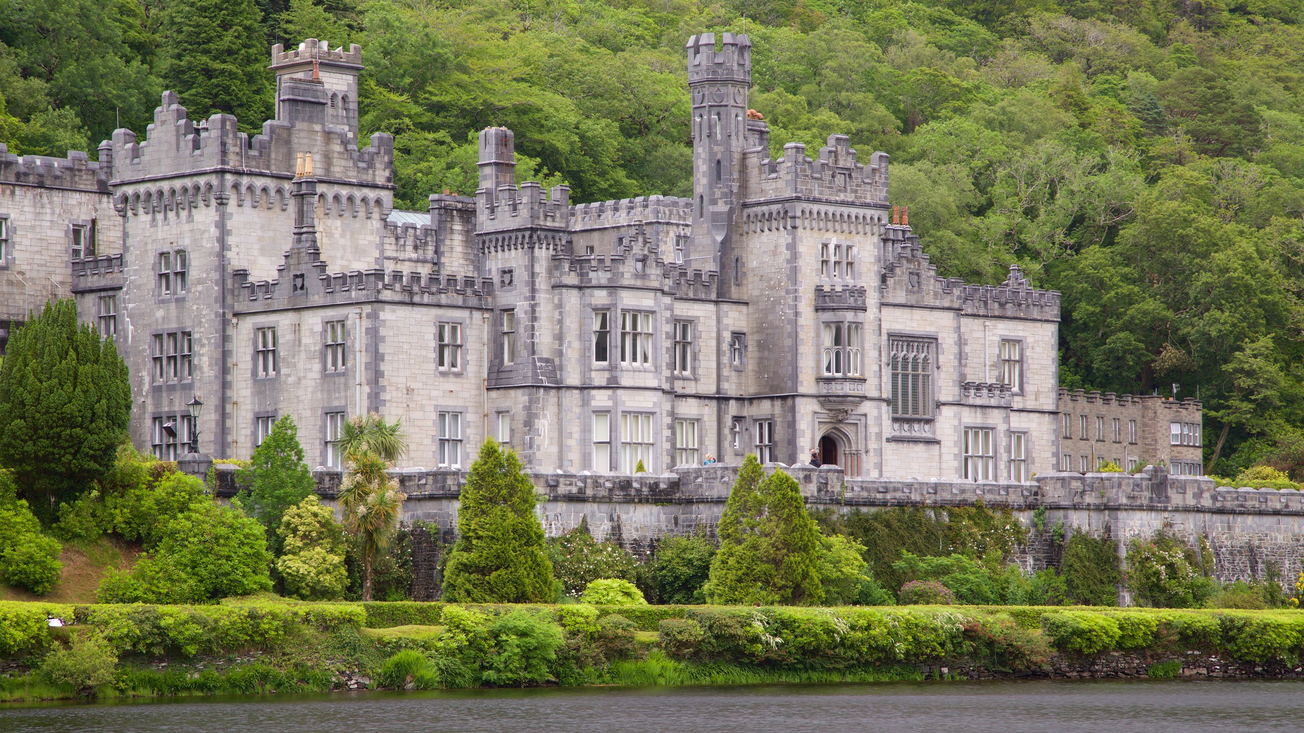 Kylemore Abbey Wallpapers