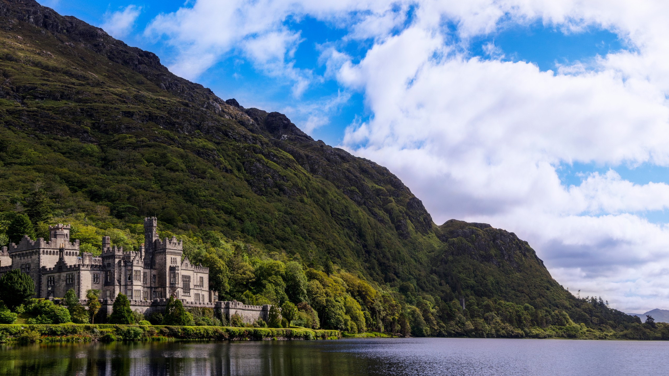 Kylemore Abbey Wallpapers