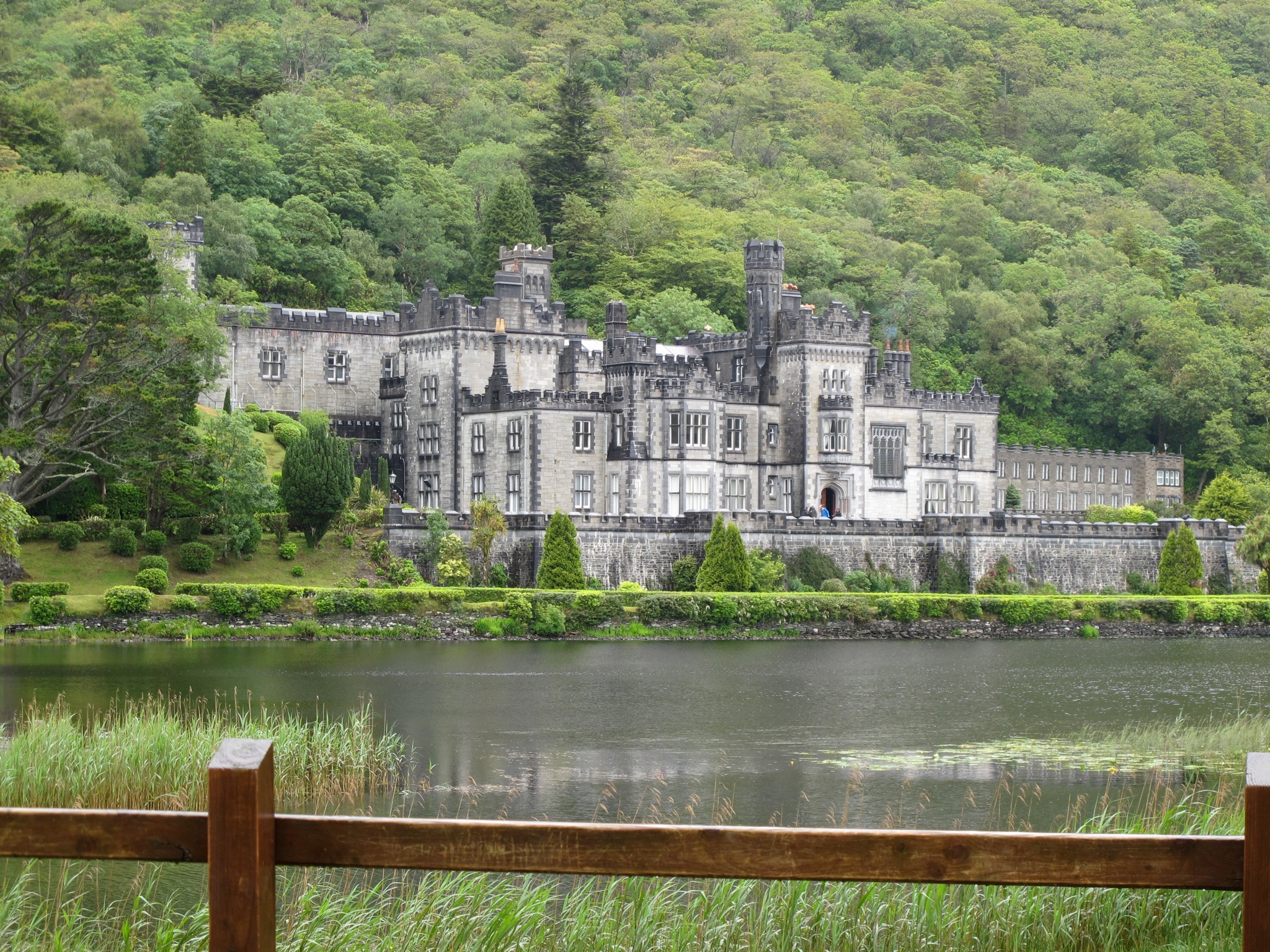 Kylemore Abbey Wallpapers