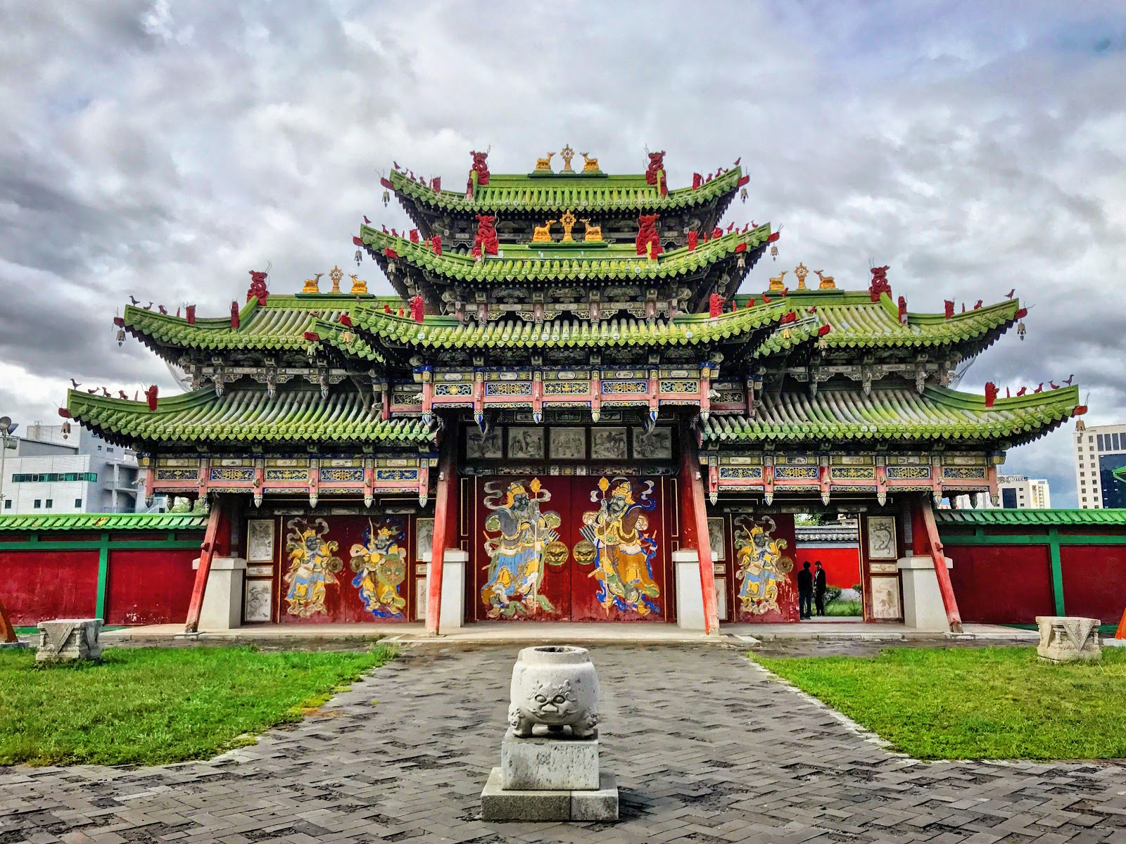 Lama Temple Wallpapers