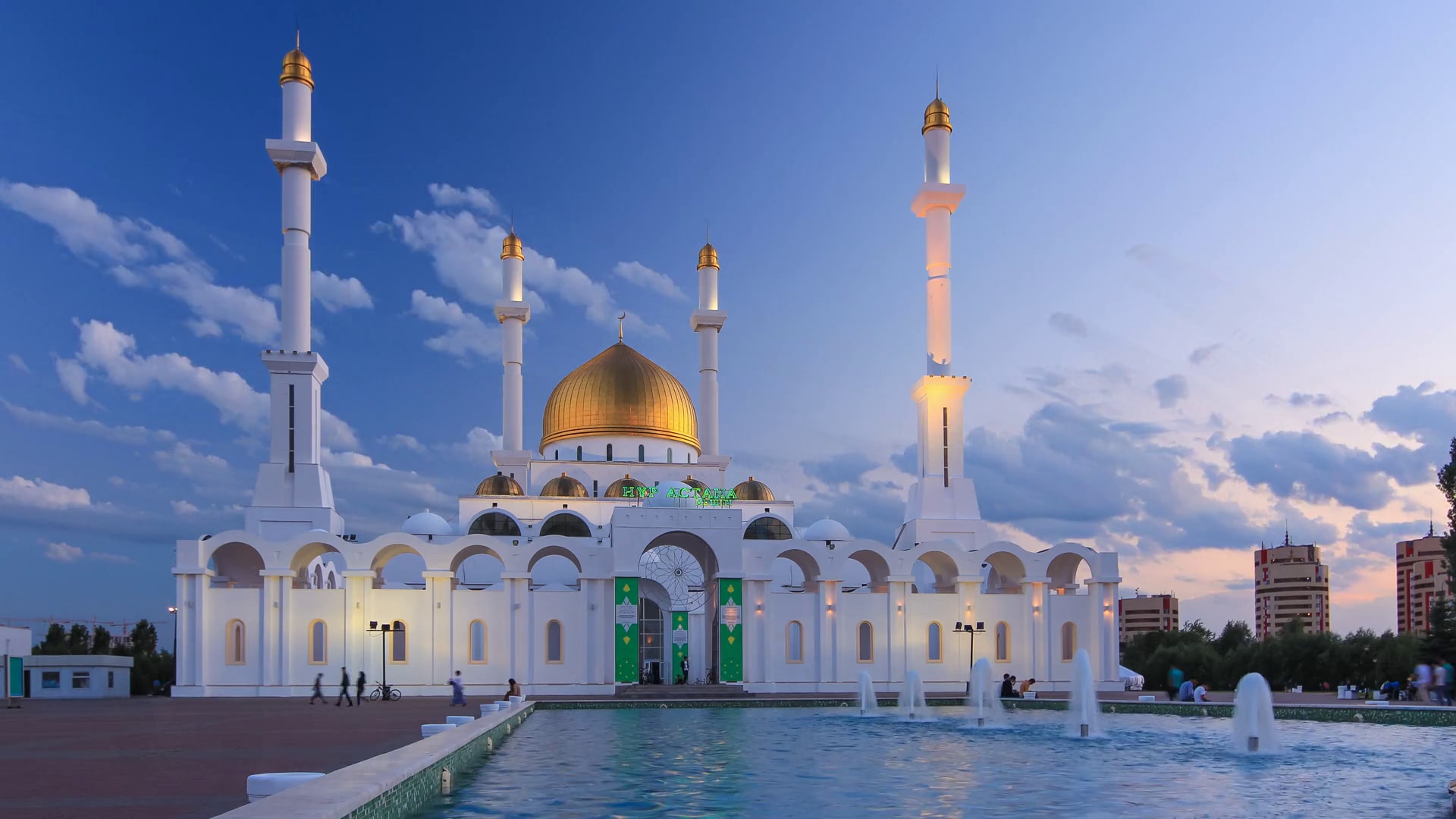 Nur-Astana Mosque Wallpapers