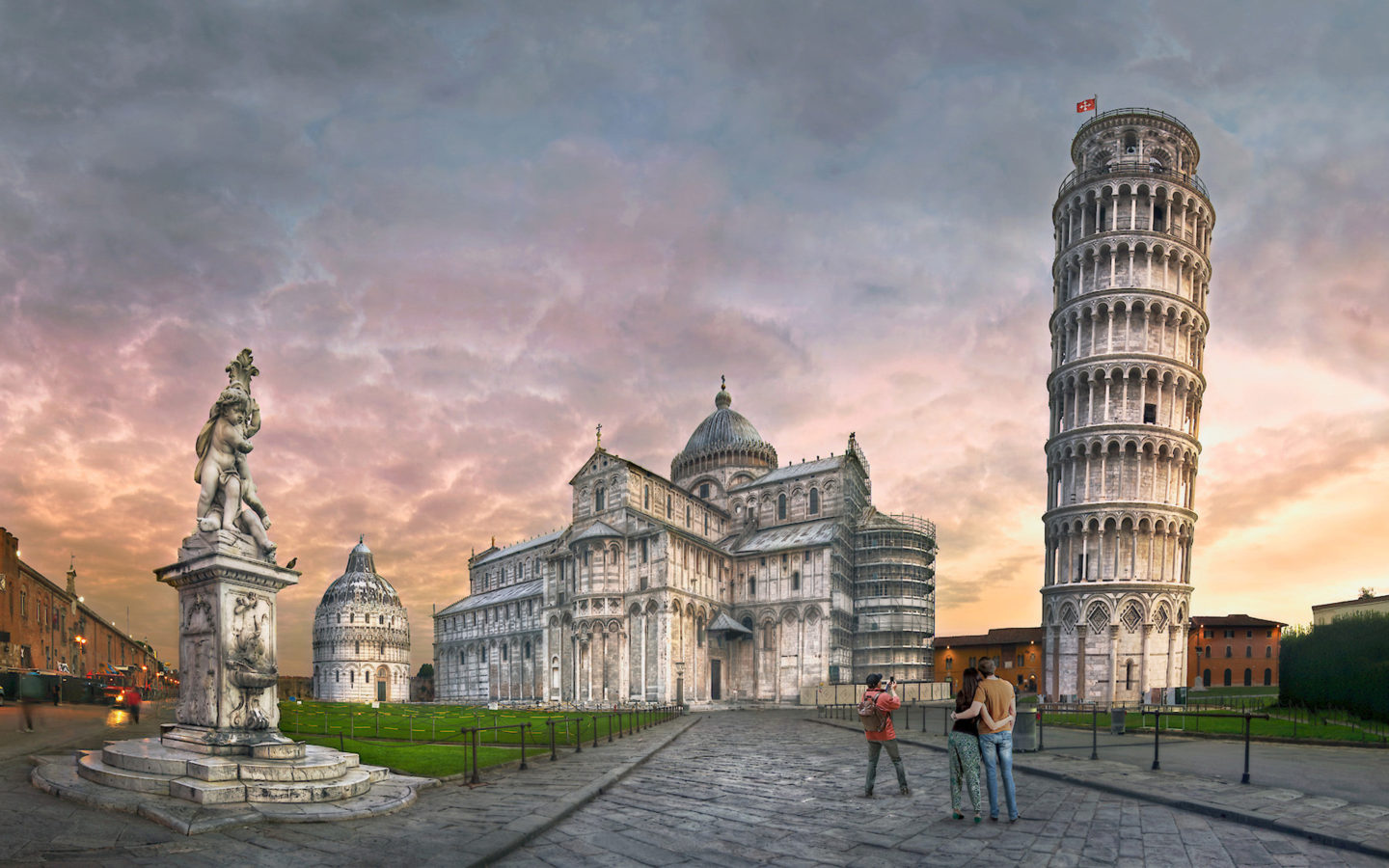 Piazza Dei Miracoli Wallpapers