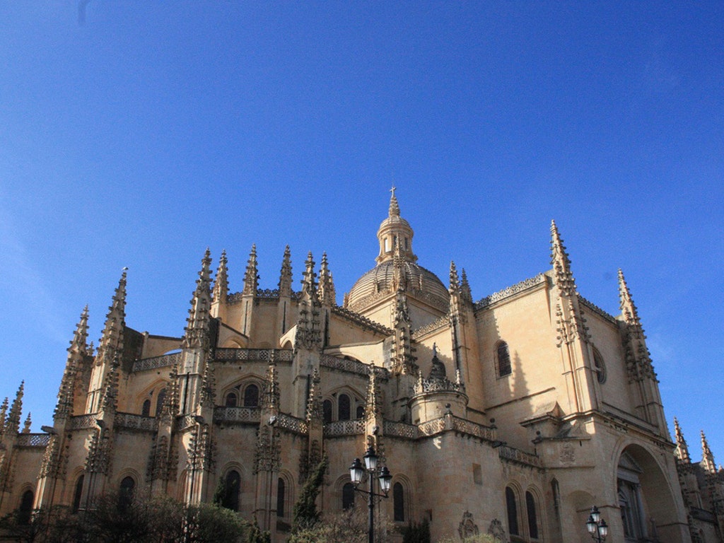 Segovia Cathedral Wallpapers