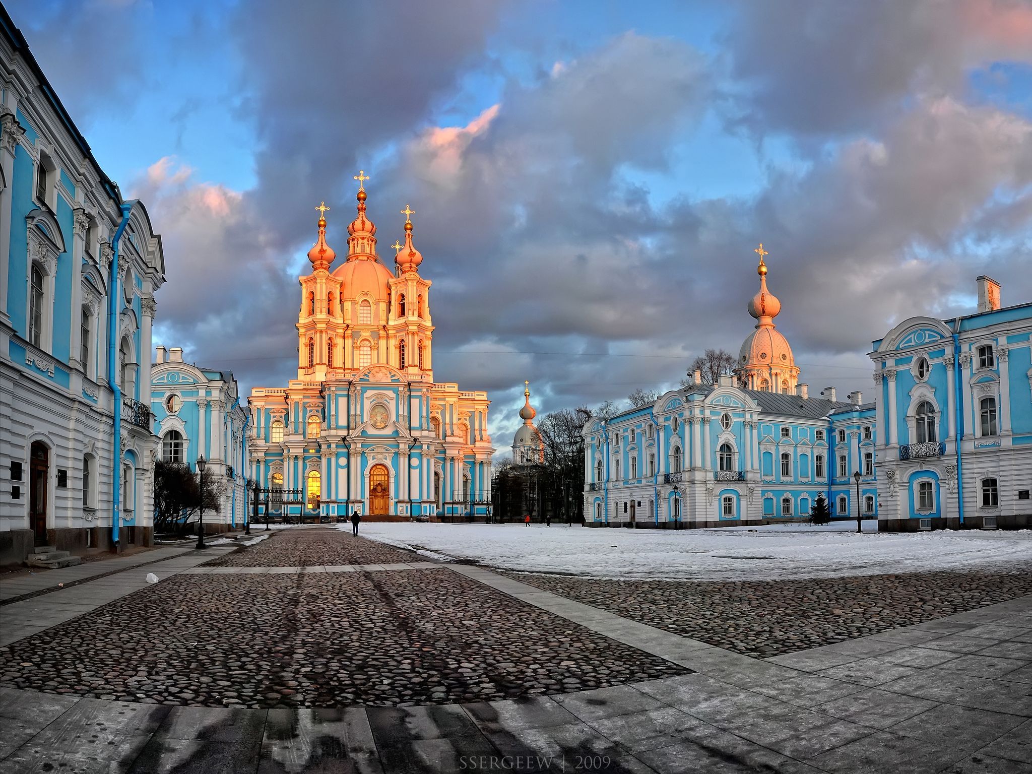 Smolny Cathedral Wallpapers